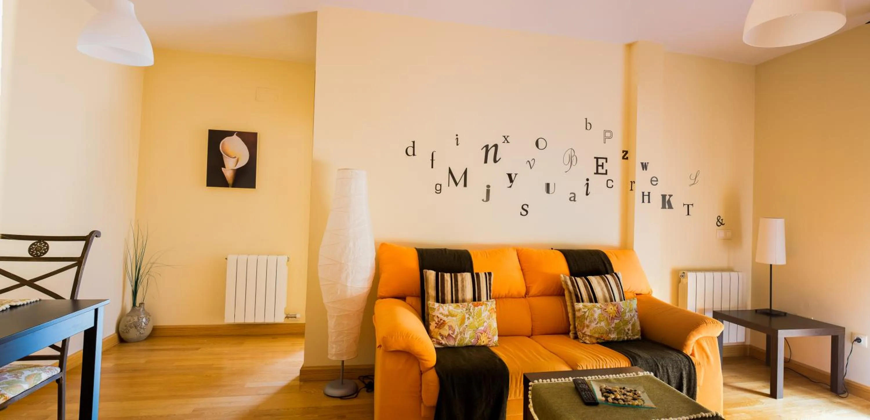 Dining area in Aticos La Aliseda by Valdesierra