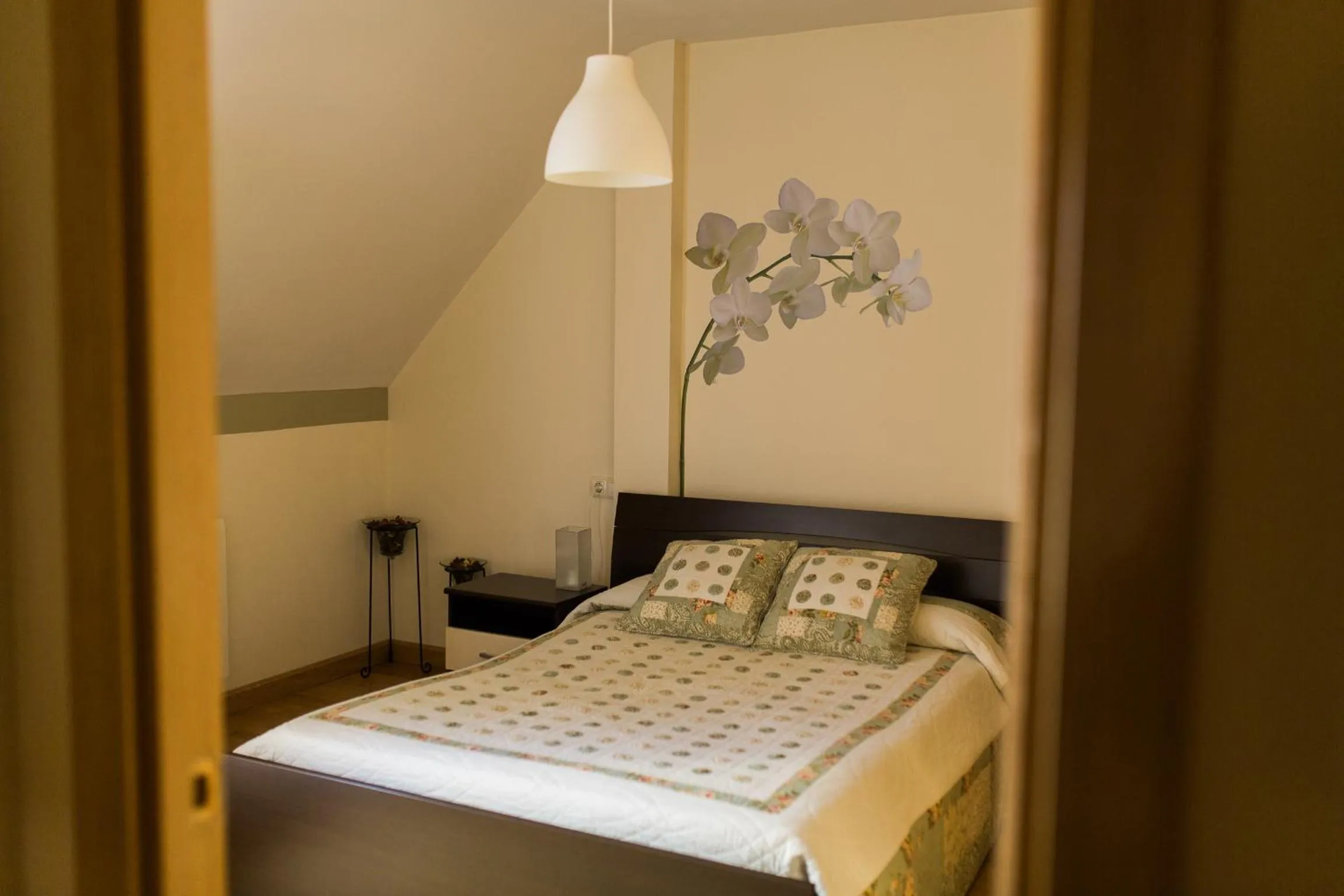 Bedroom, Bed in Aticos La Aliseda by Valdesierra