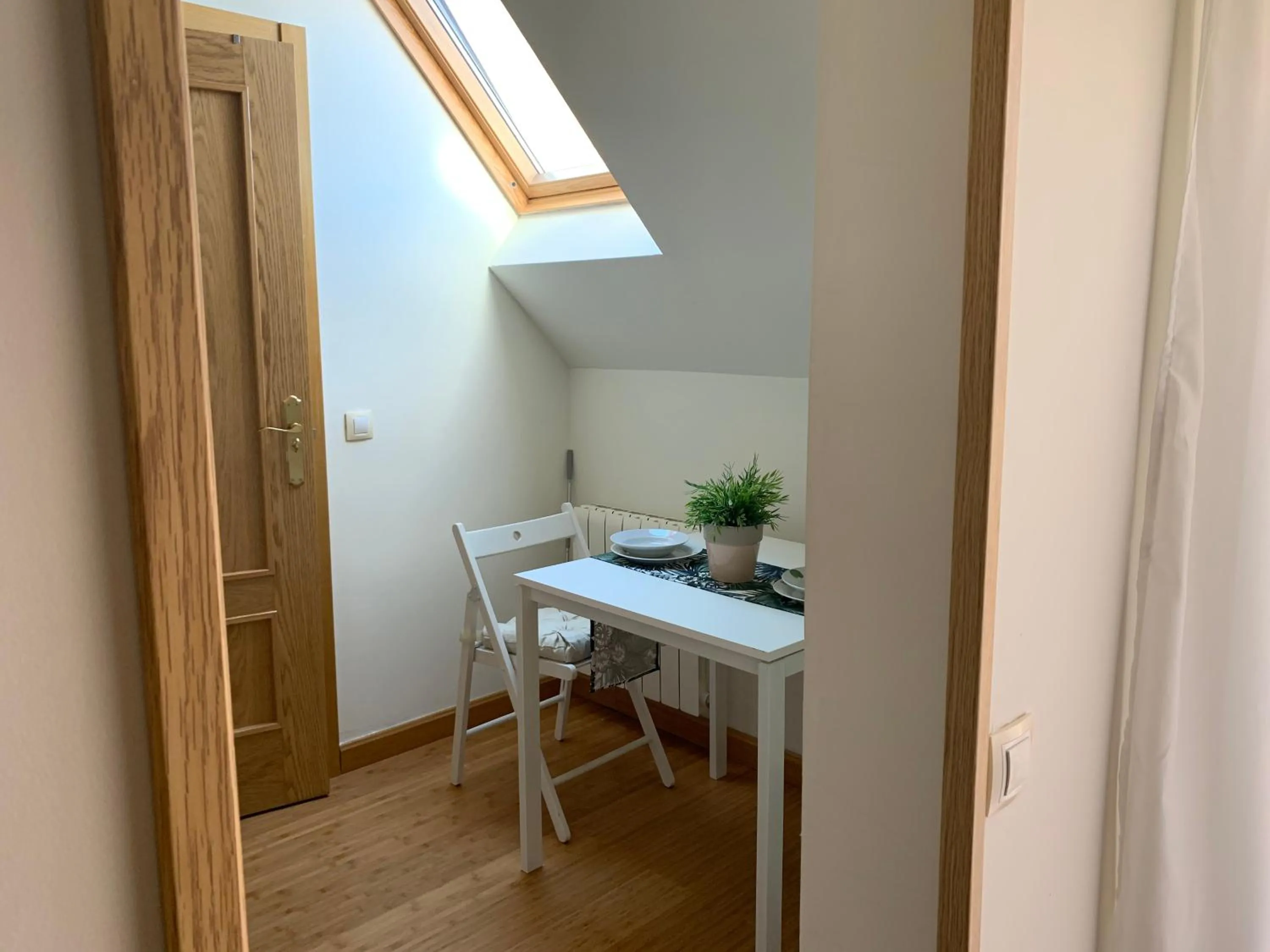 Dining area in Aticos La Aliseda by Valdesierra