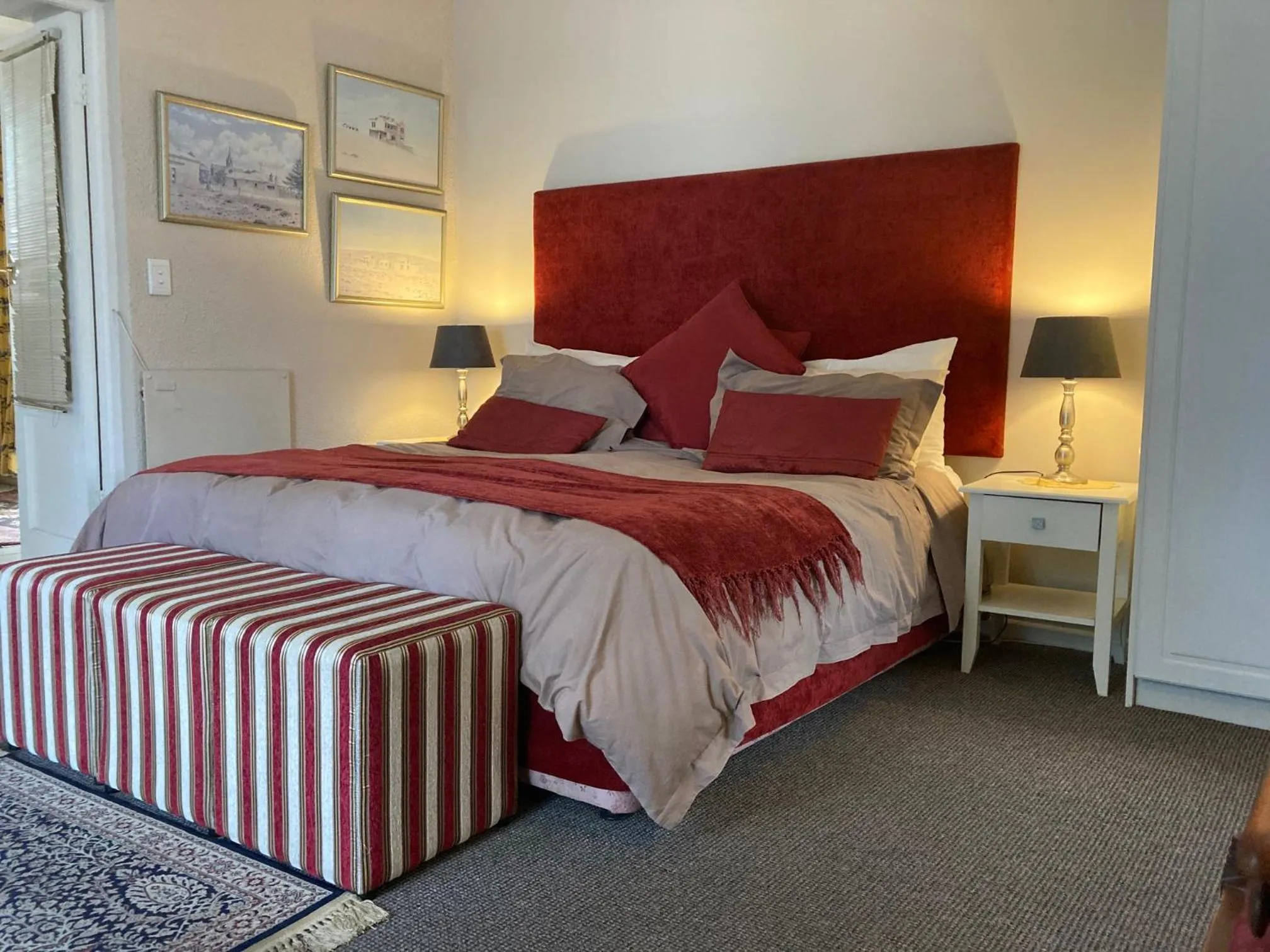 Bedroom, Bed in Brown Jug Guest House