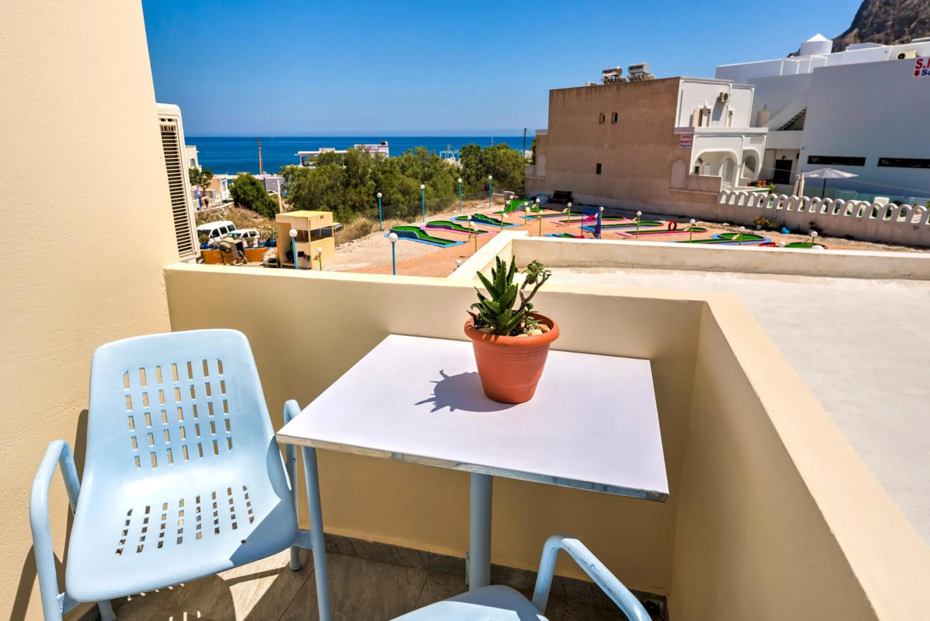Balcony/Terrace in Akis Hotel