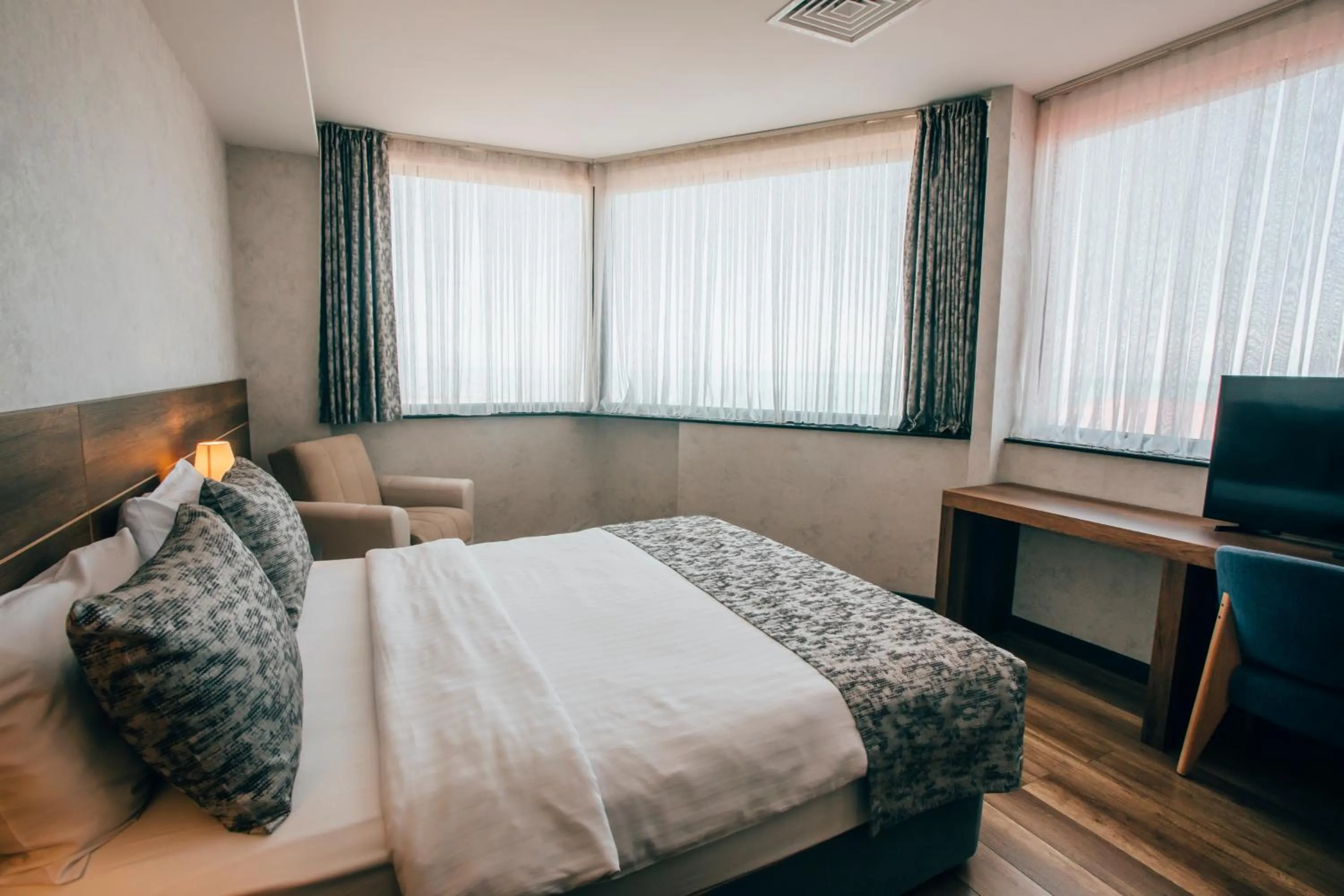 Bed in Life Point Hotel