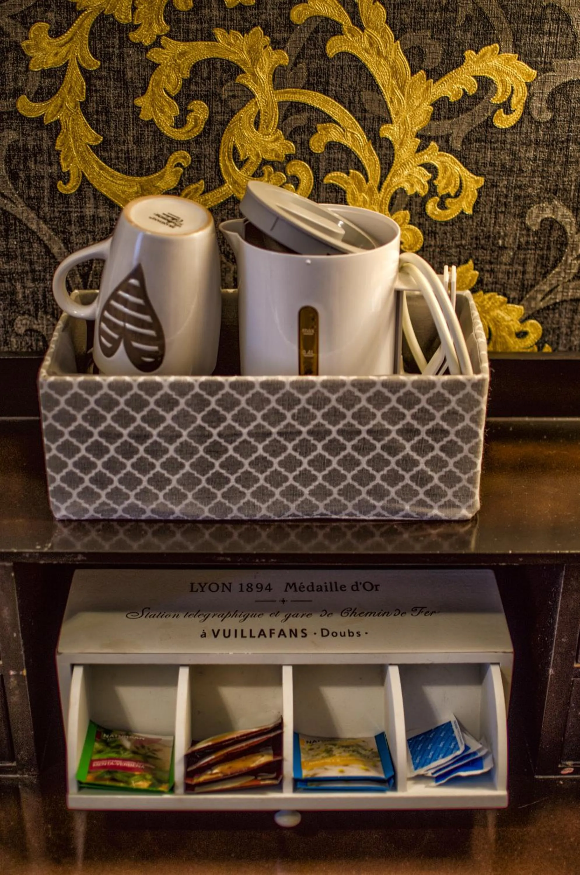 Decorative detail in Hotel San Desiderio