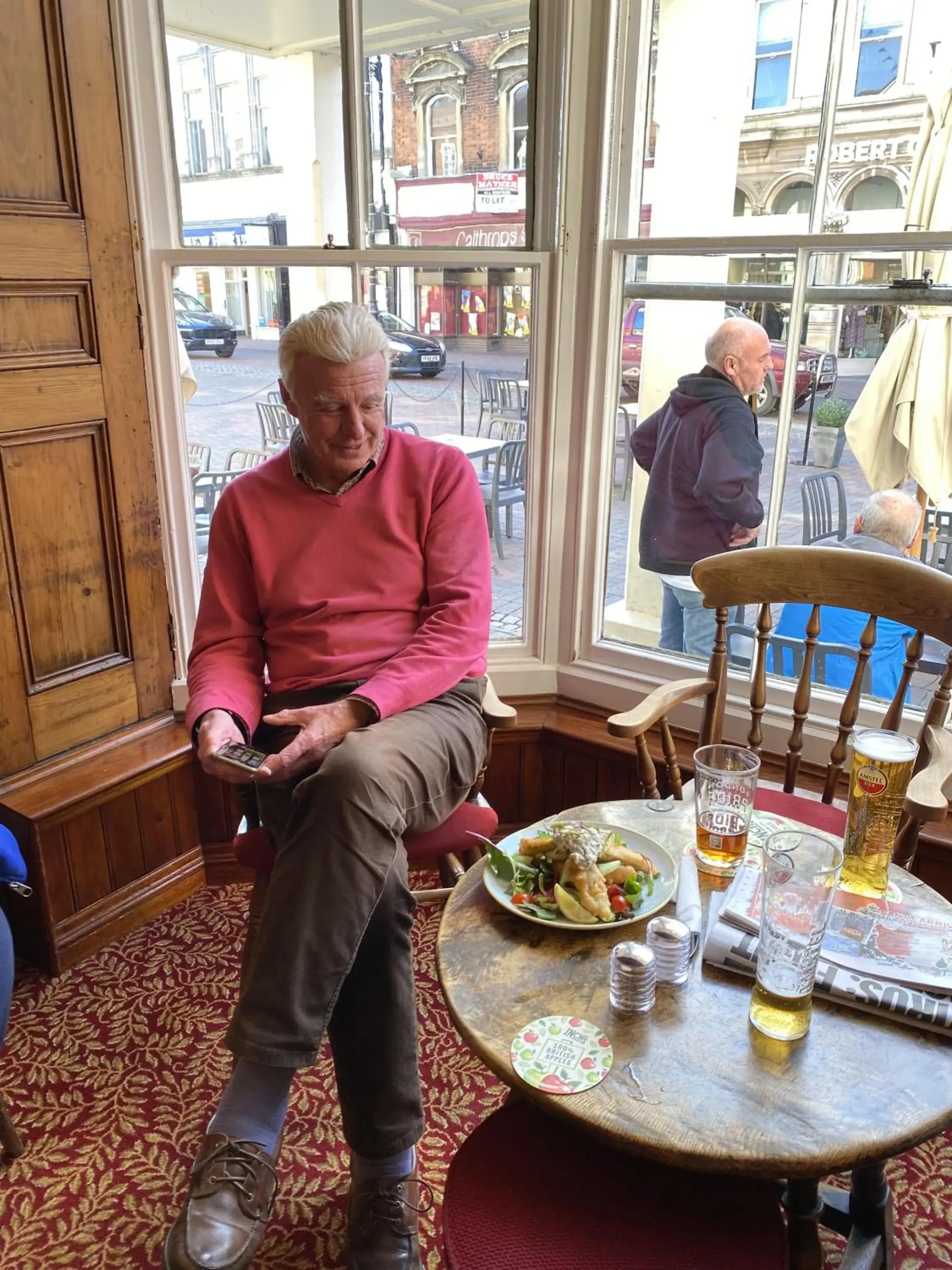 Lounge or bar in The Red Lion Hotel Lounge or bar in The Red Lion Hotel