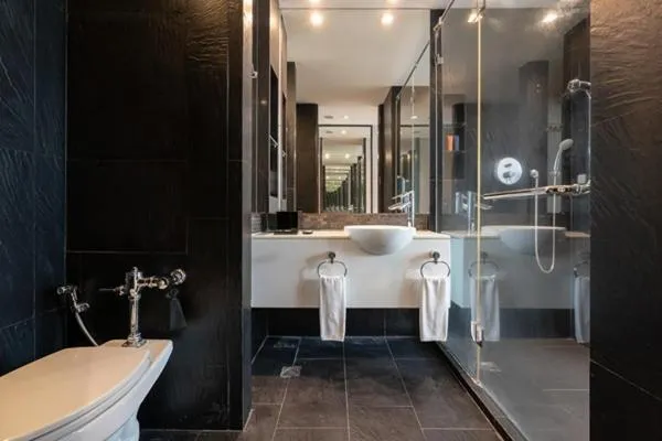 Bathroom in VIC 3 Bangkok Hotel