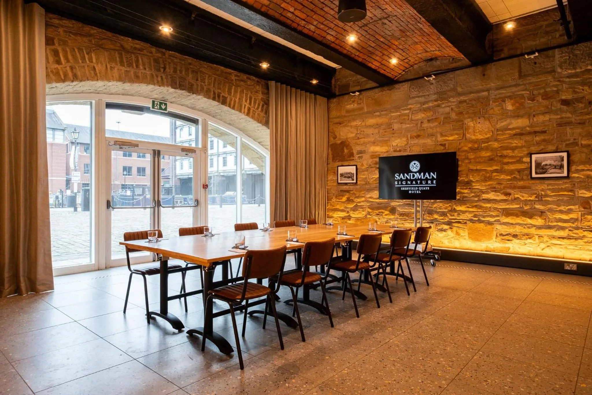 Decorative detail in Sandman Signature Sheffield Quays Hotel