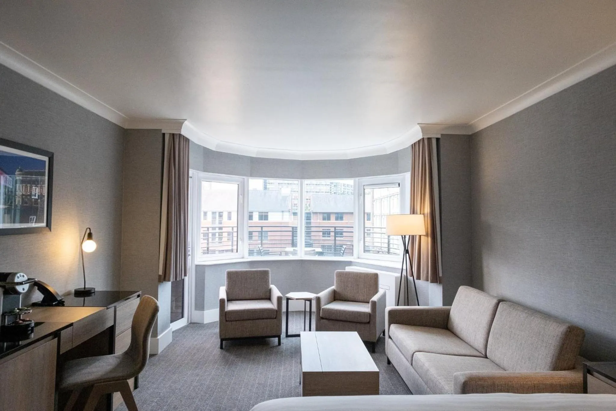 Photo of the whole room in Sandman Signature Sheffield Quays Hotel