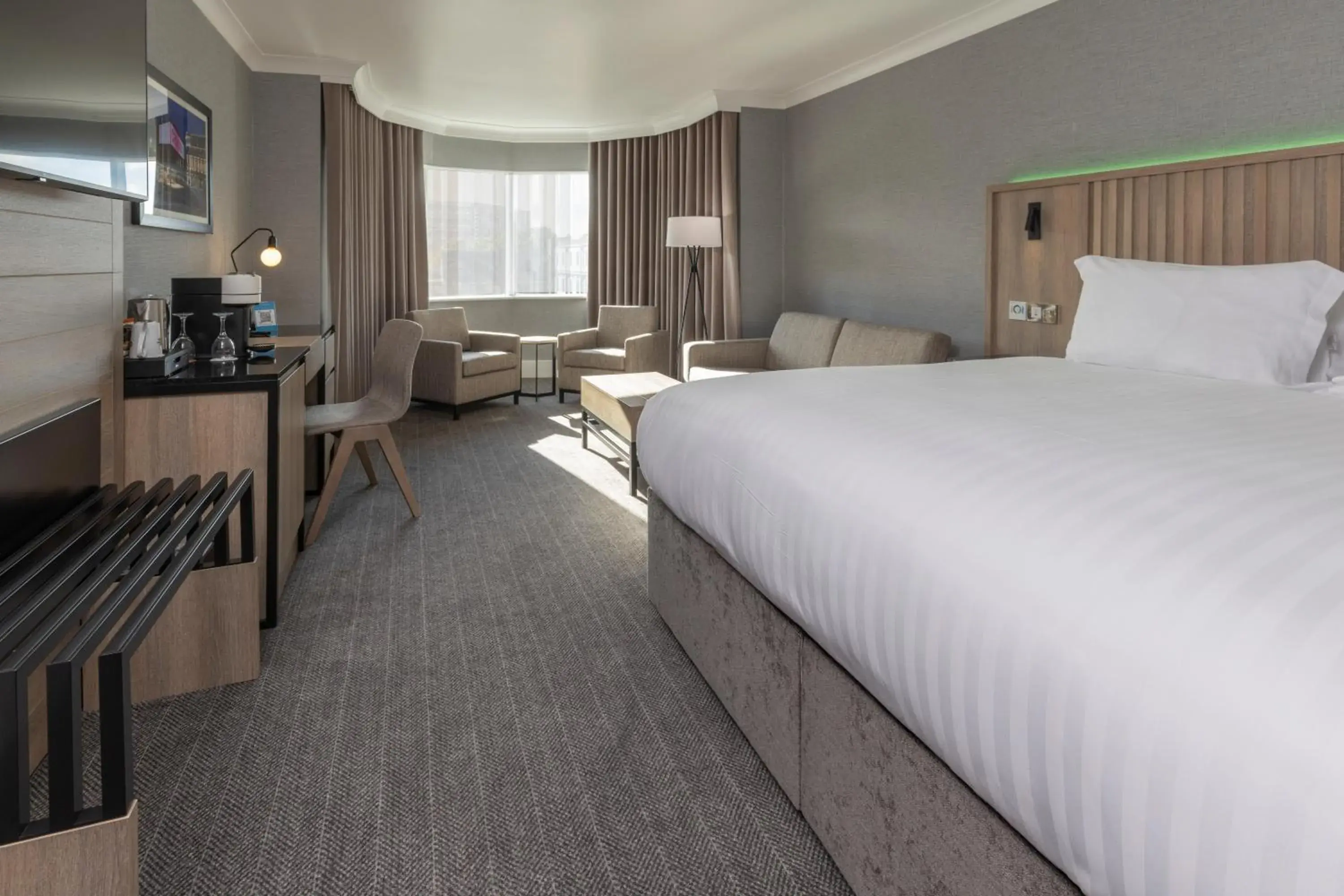 Bedroom, Bed in Best Western Plus The Quays Hotel Sheffield Bedroom, Bed in Best Western Plus The Quays Hotel Sheffield