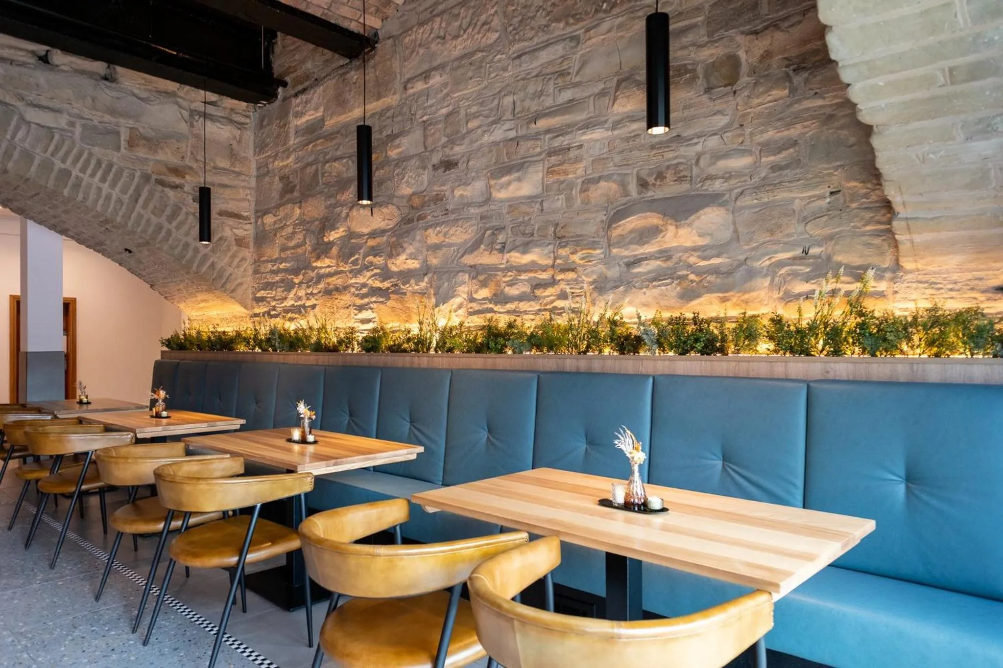 Restaurant/places to eat in Sandman Signature Sheffield Quays Hotel