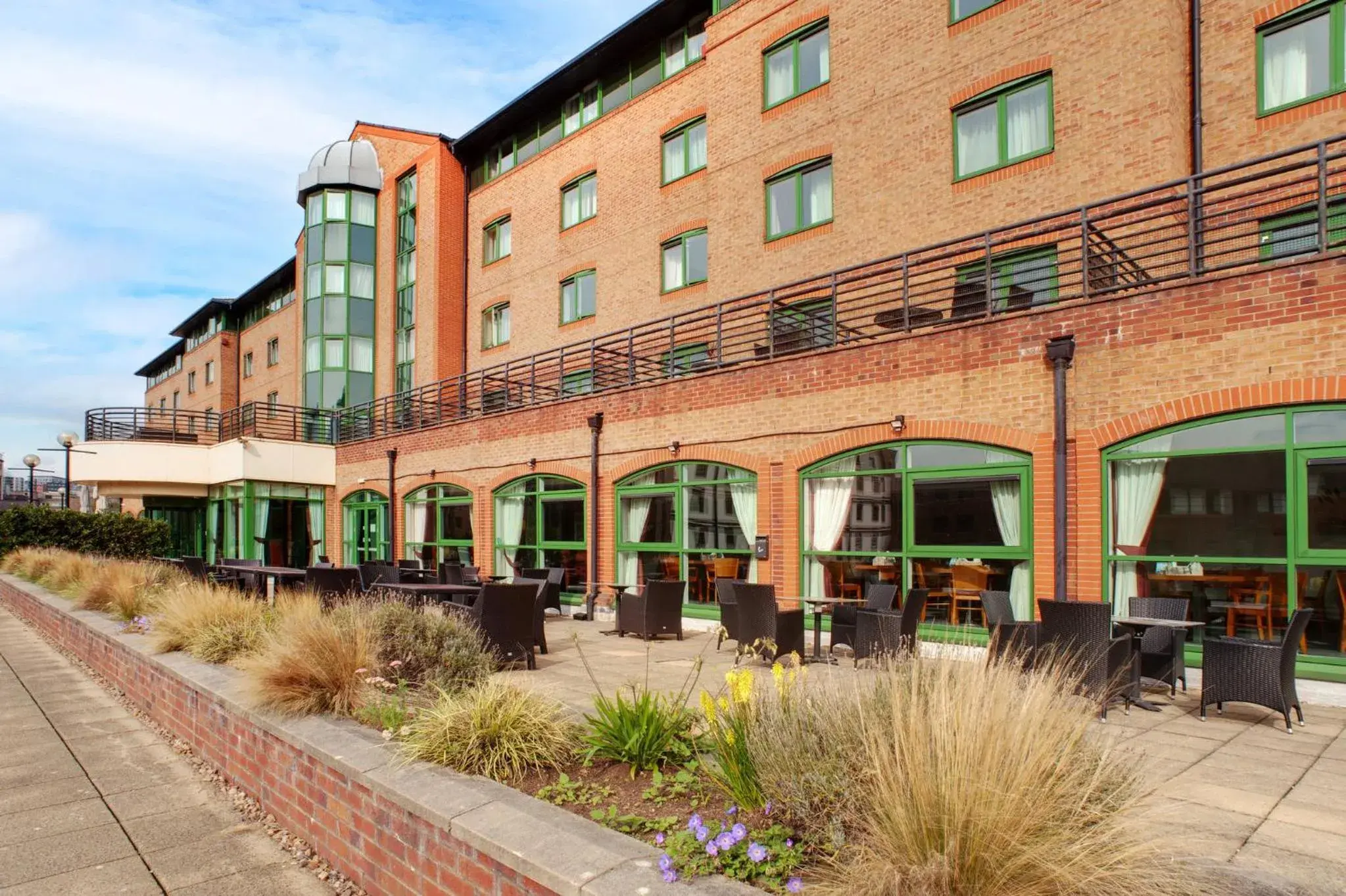 Facade/entrance in Sandman Signature Sheffield Quays Hotel Facade/entrance in Sandman Signature Sheffield Quays Hotel