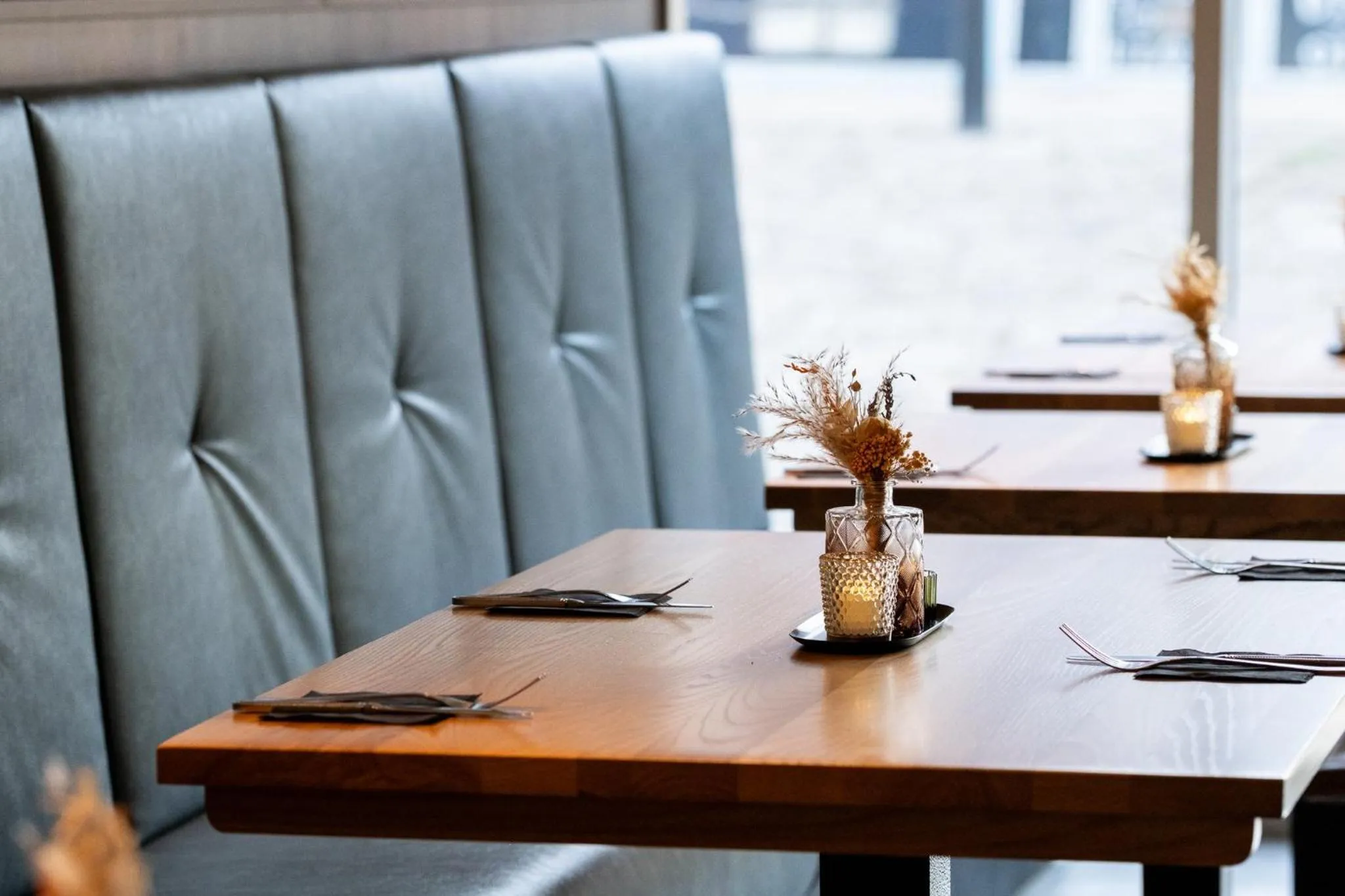 Restaurant/places to eat in Sandman Signature Sheffield Quays Hotel