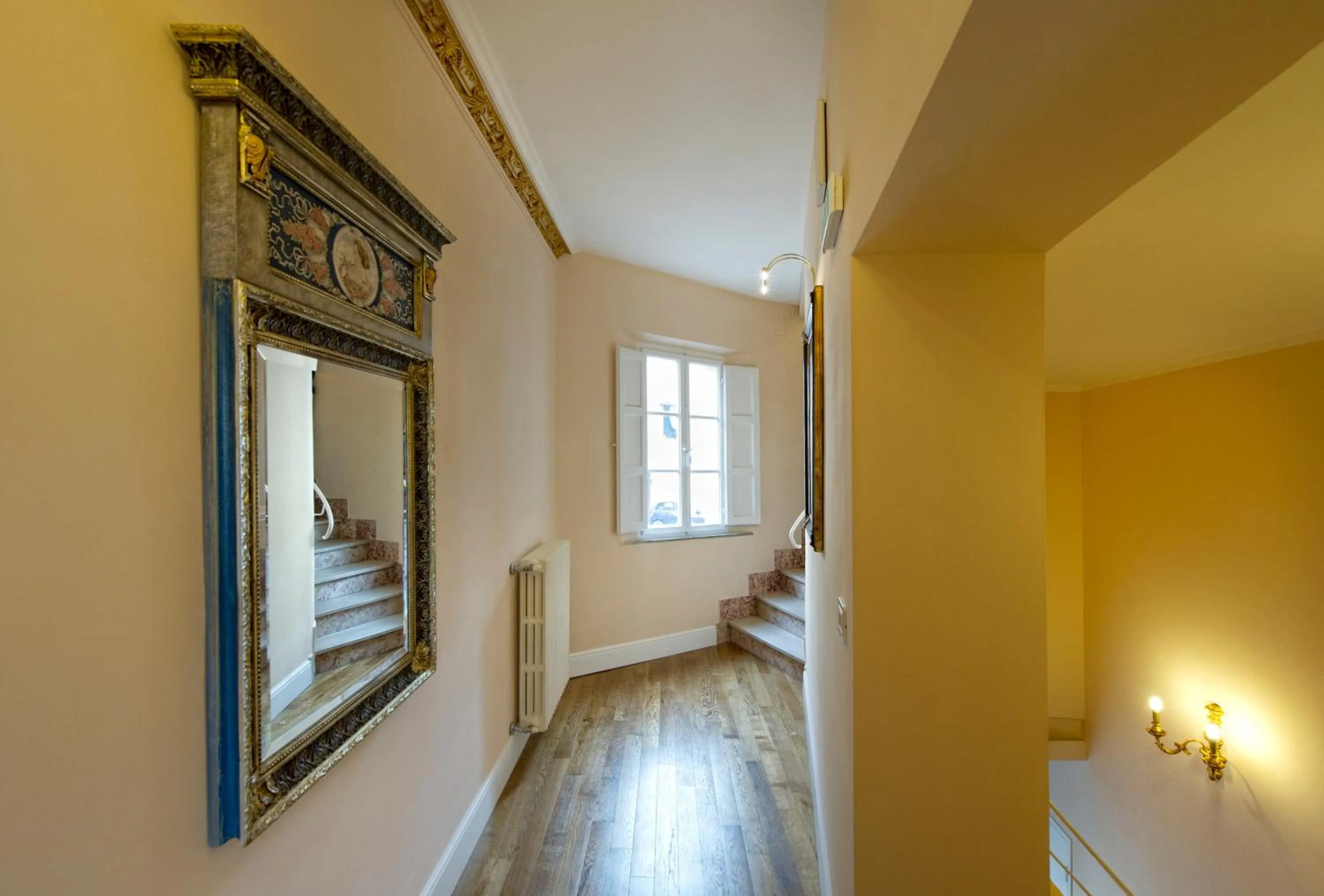 Decorative detail in Boutique Hotel L'Imperatrice