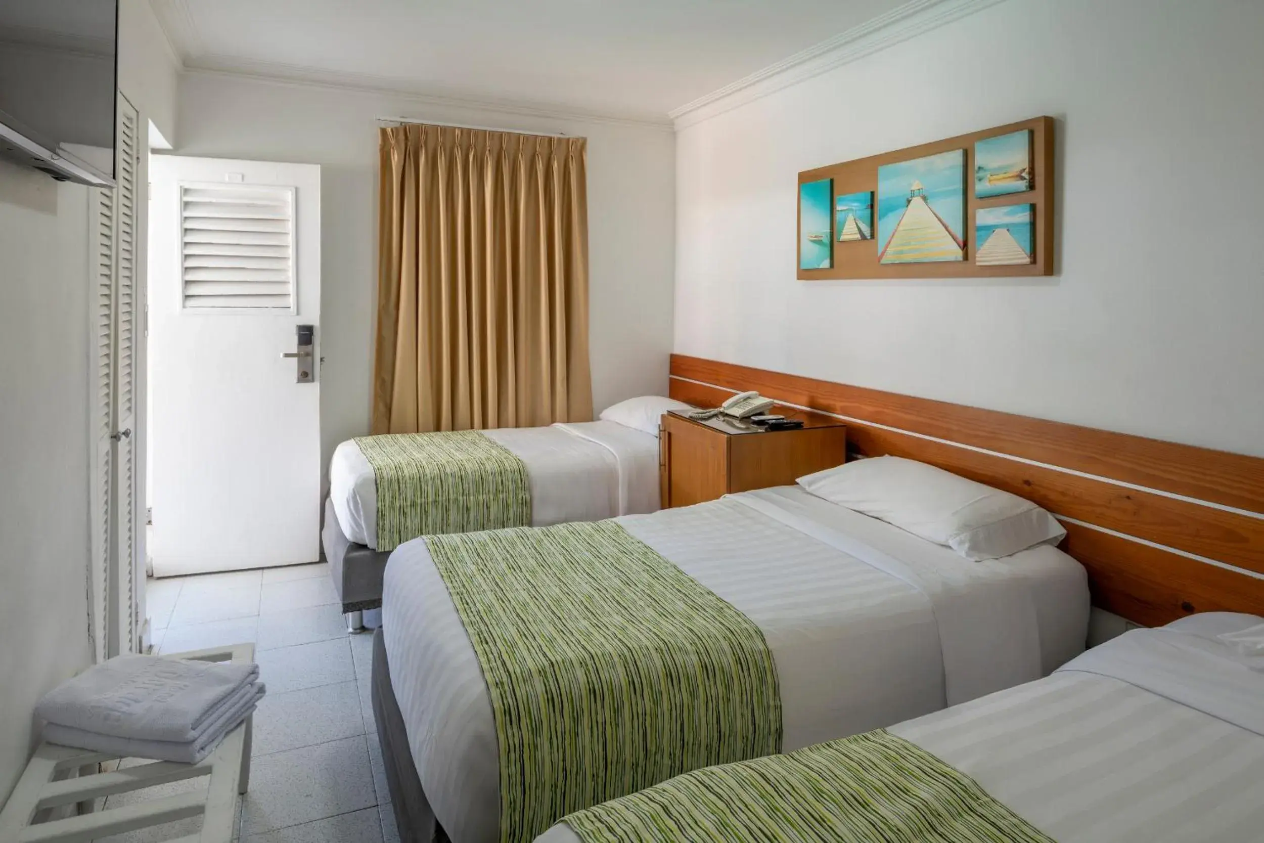 Bed in Hotel El Dorado Bed in Hotel El Dorado