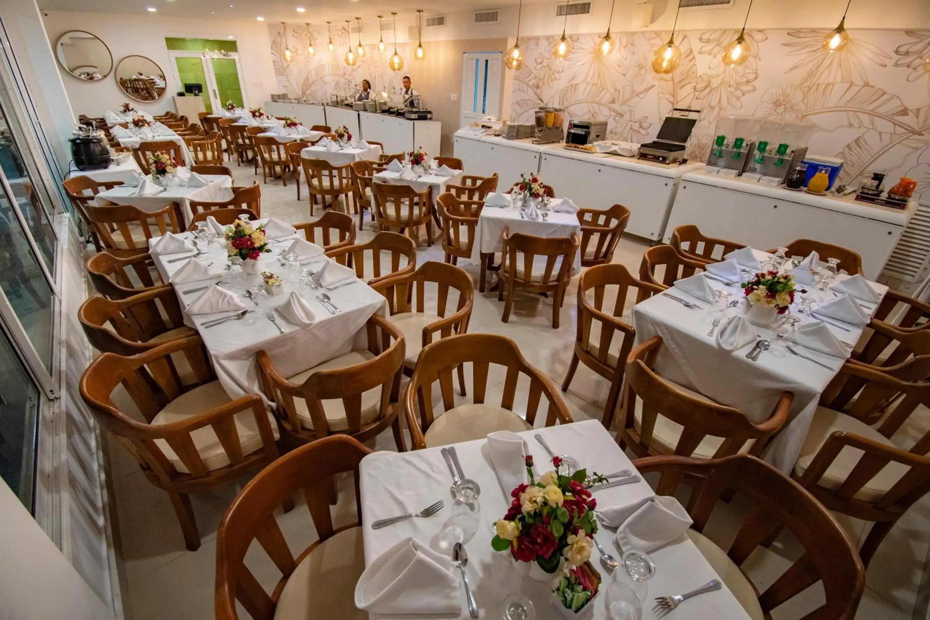 Restaurant/places to eat in Hotel El Dorado Restaurant/places to eat in Hotel El Dorado