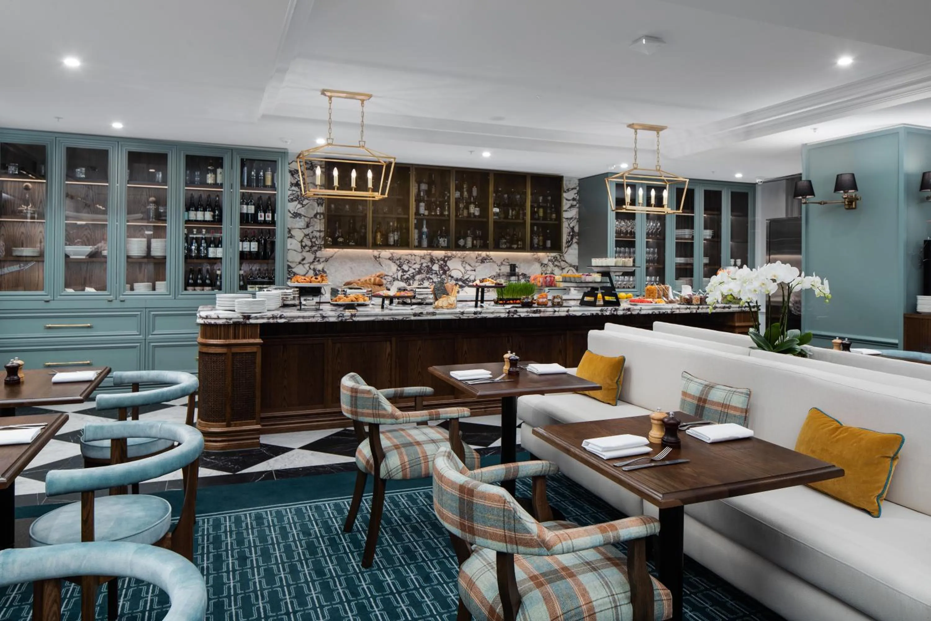 Lounge or bar in Pullman Melbourne City Centre