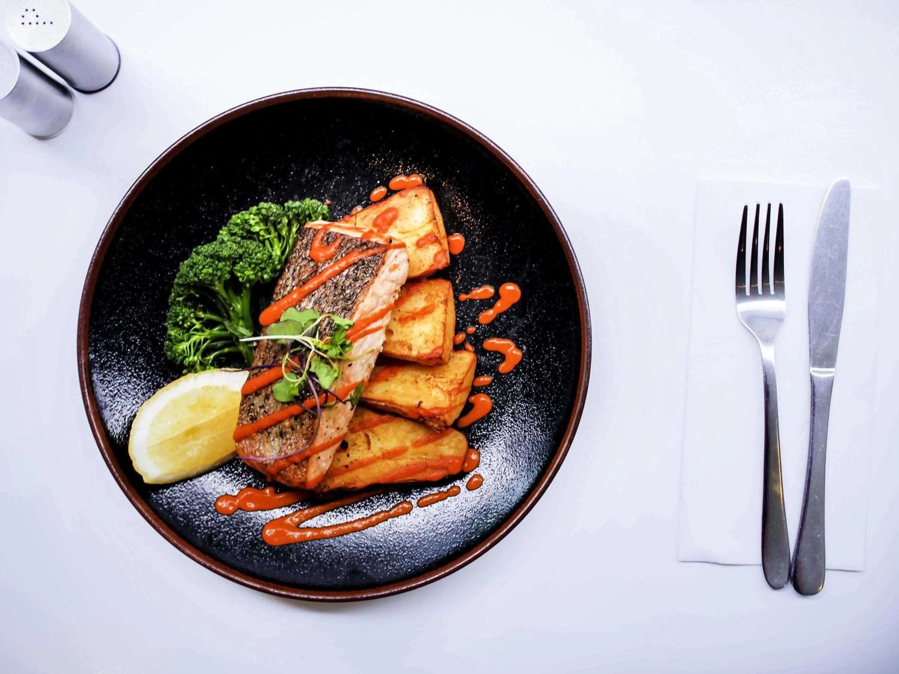 Restaurant/places to eat in Pullman Melbourne City Centre