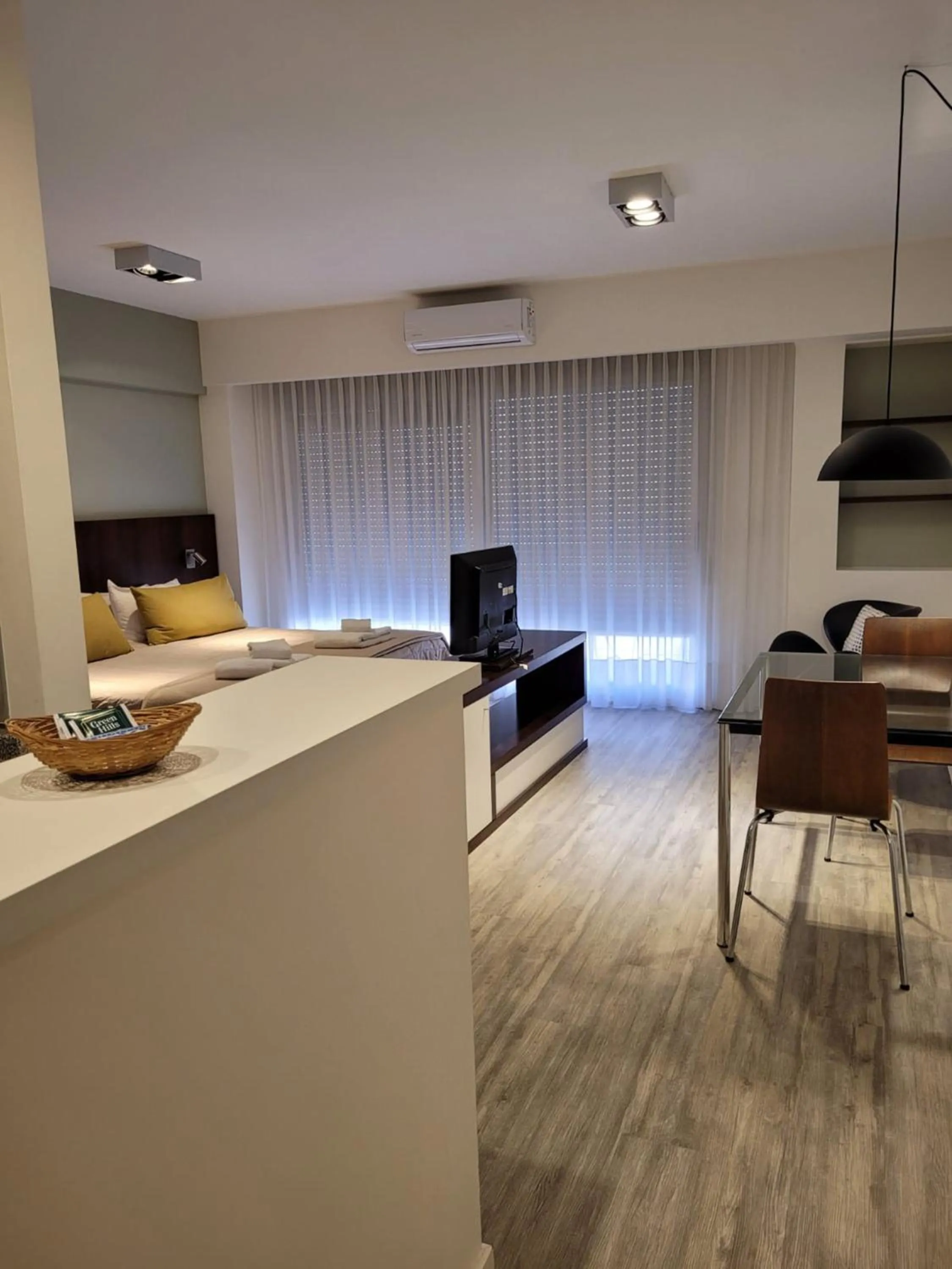 Bed in Color Botánico