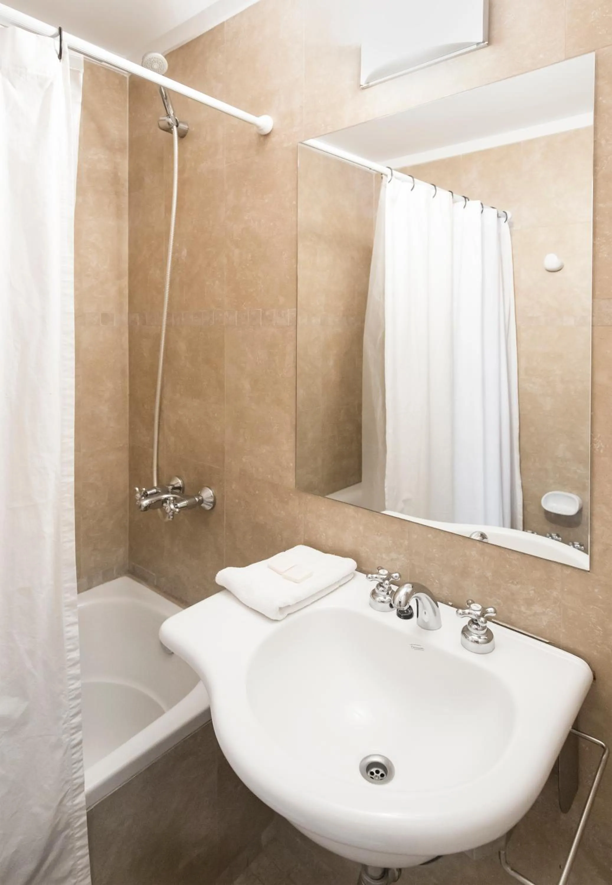 Shower in Color Botánico