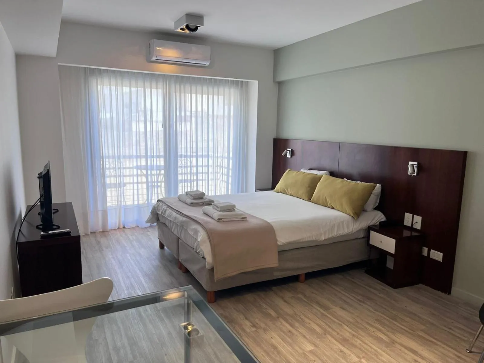 Bed in Color Botánico