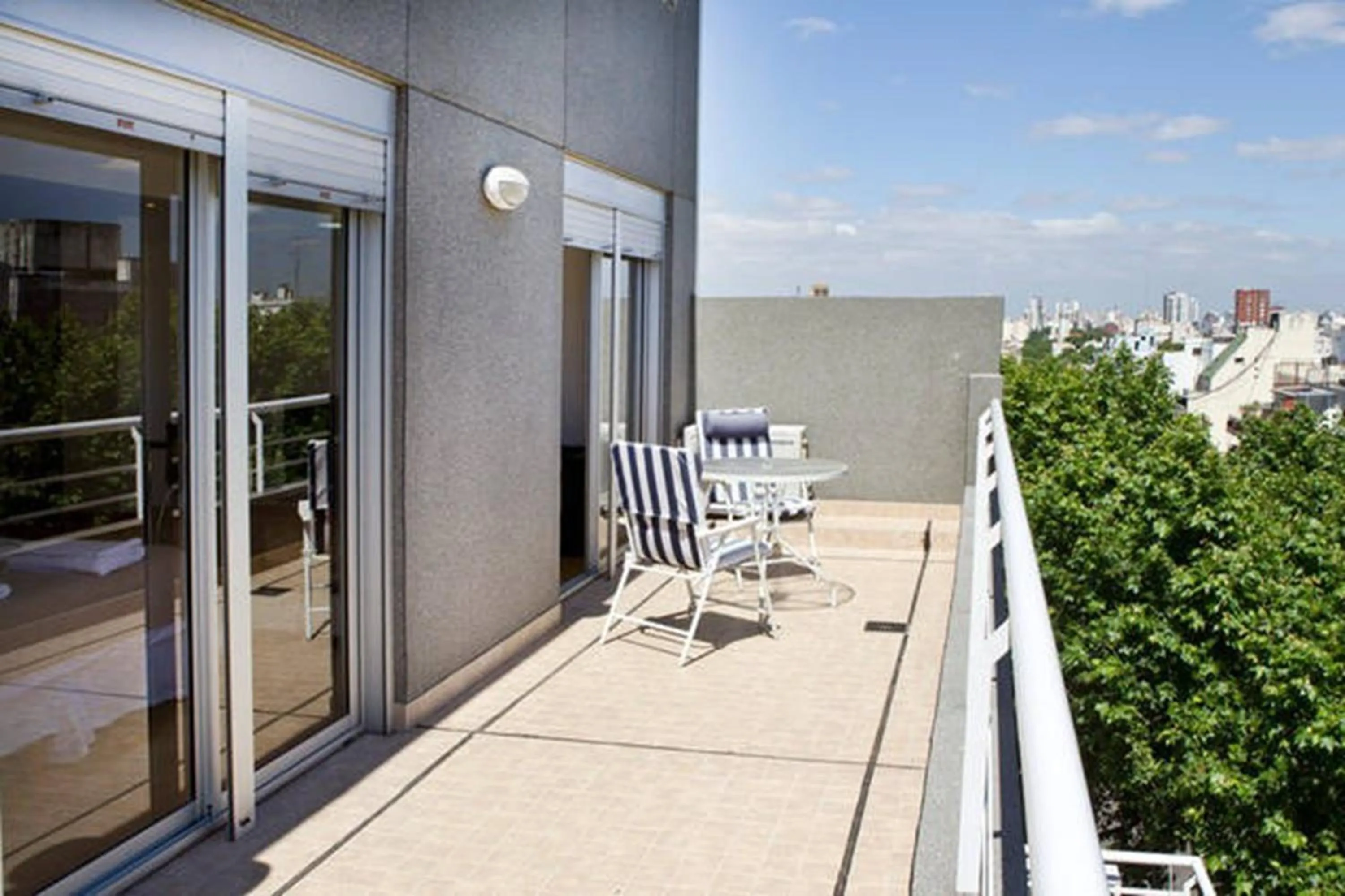 Property building in Color Botánico