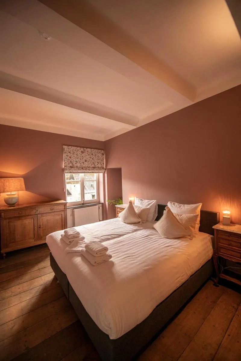 Bed in Château de la Chapelle