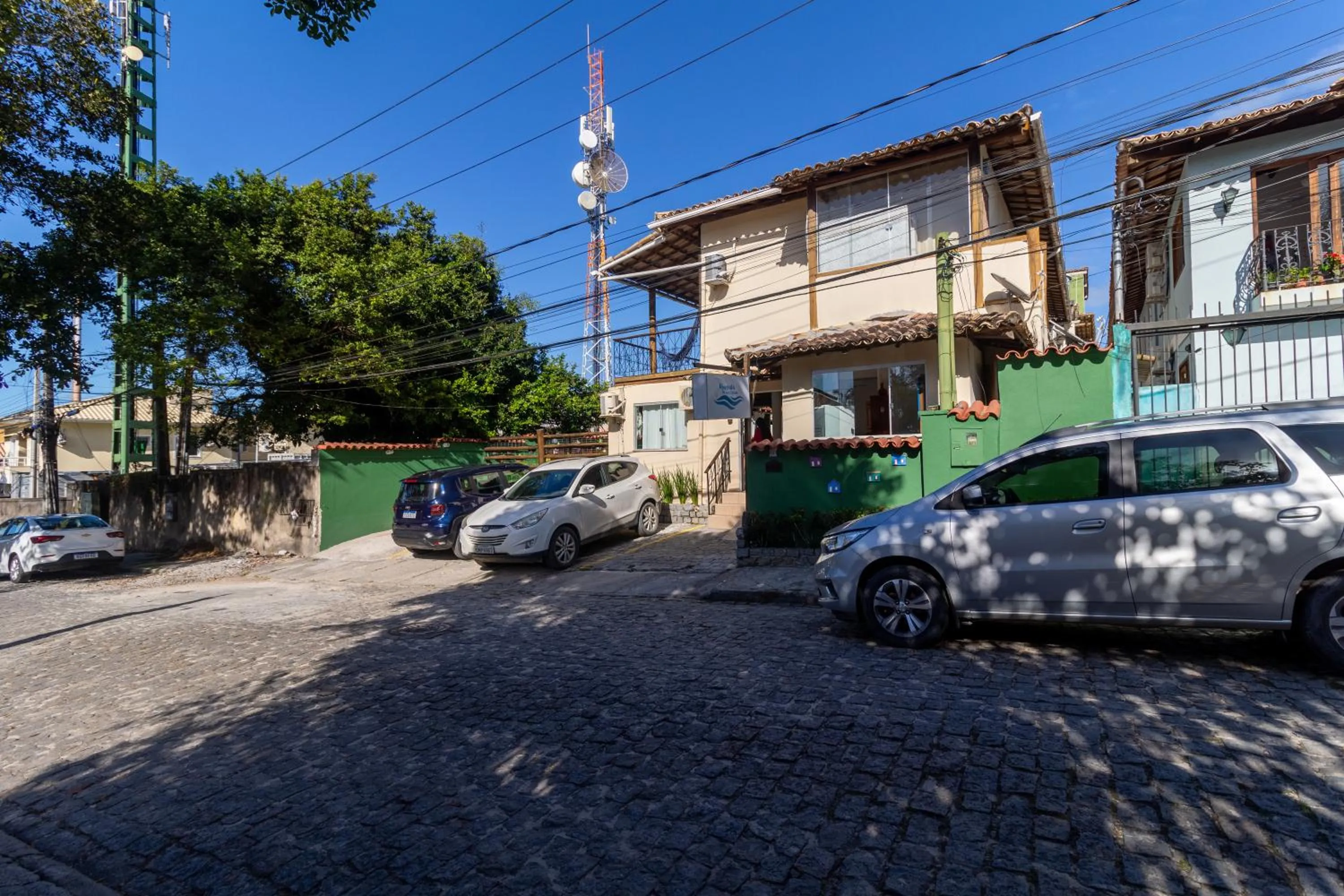 Property building in Pousada Pé na Estrada