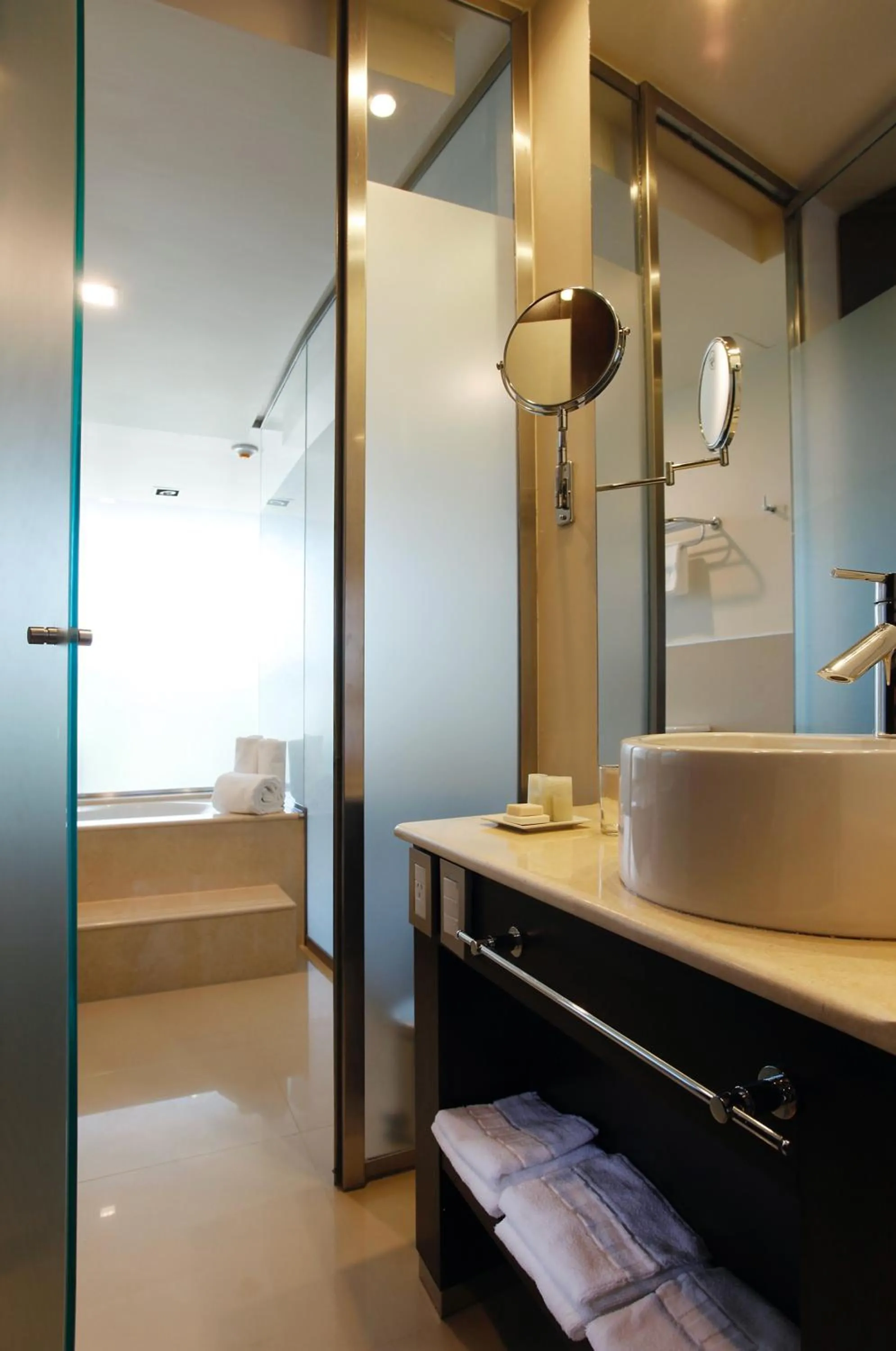 Bathroom in Niyat Urban Hotel
