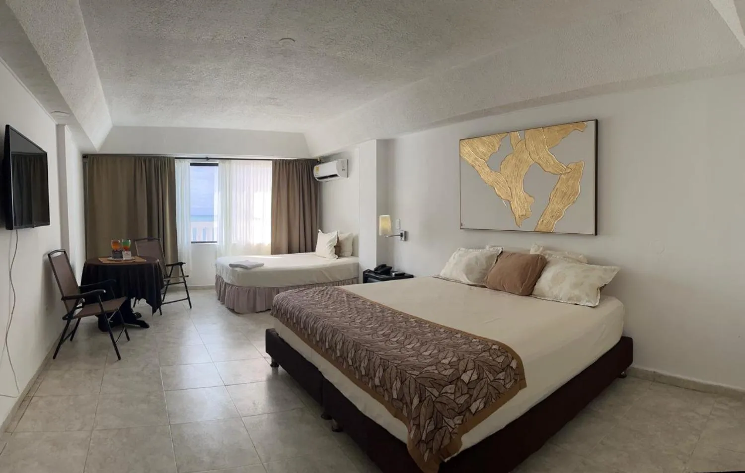 Bed in Hotel Lord Pierre