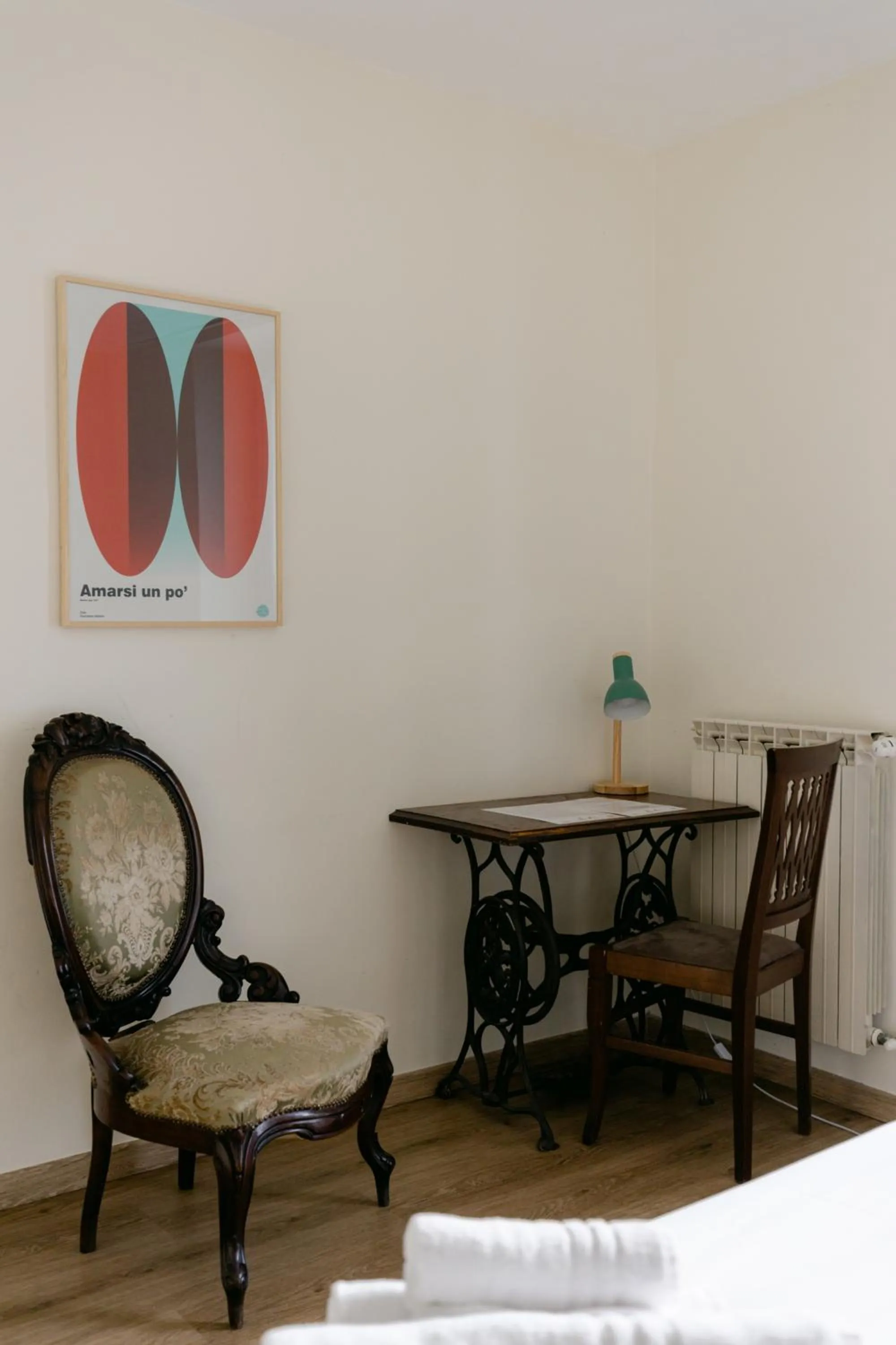 Living room in Tomato Urban Retreat