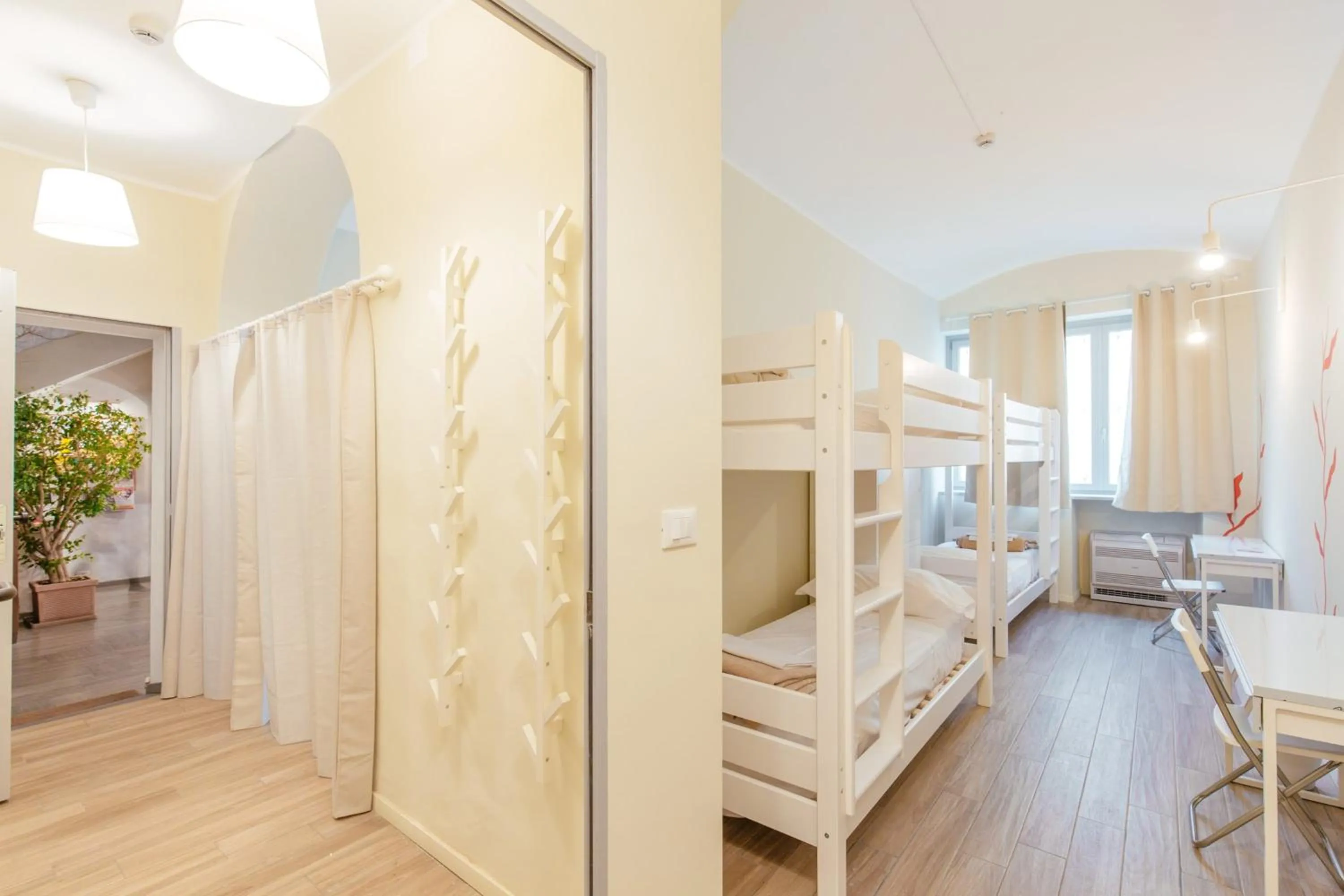 Bed in Tomato Urban Retreat