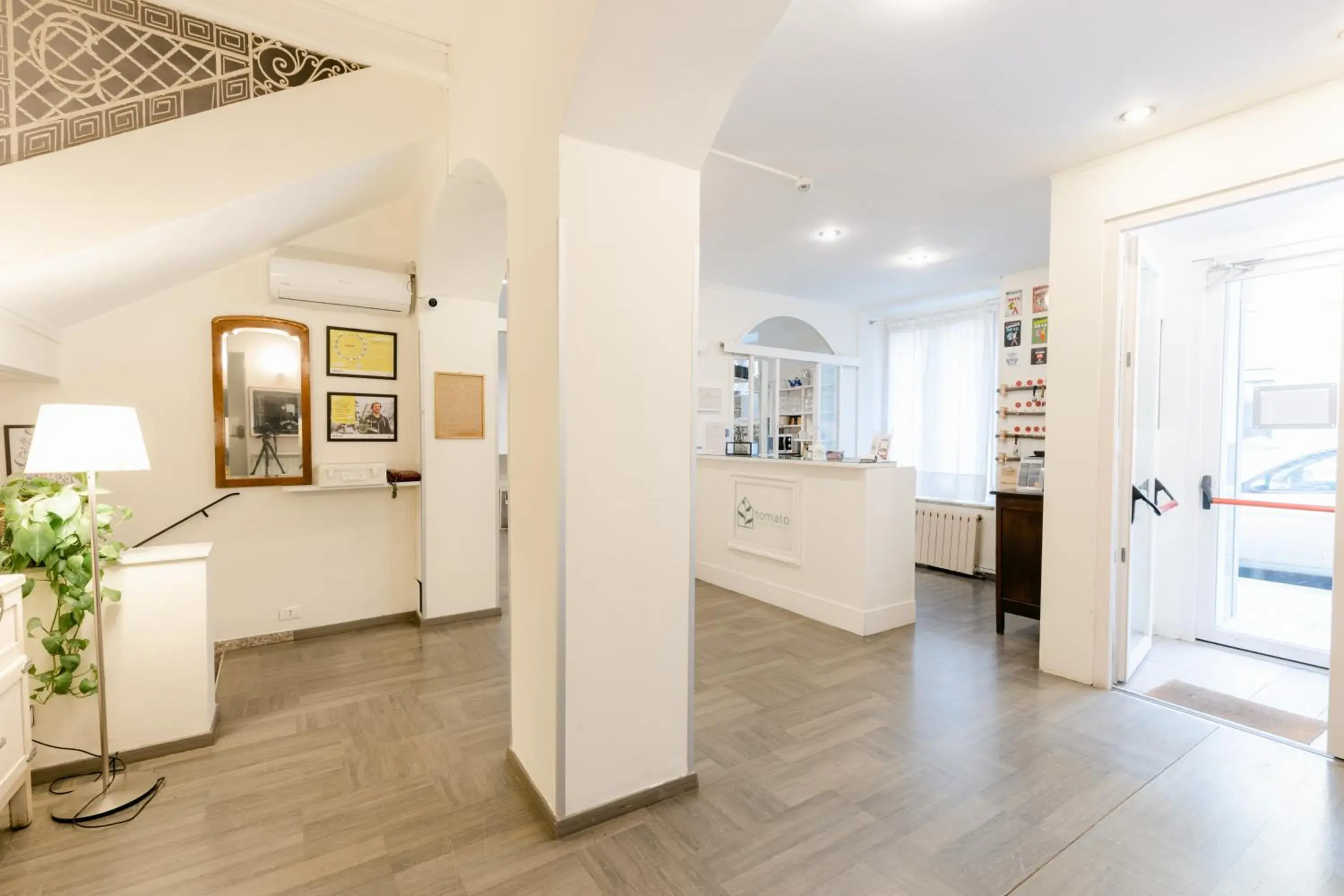 Lobby or reception in Tomato Urban Retreat Lobby or reception in Tomato Urban Retreat