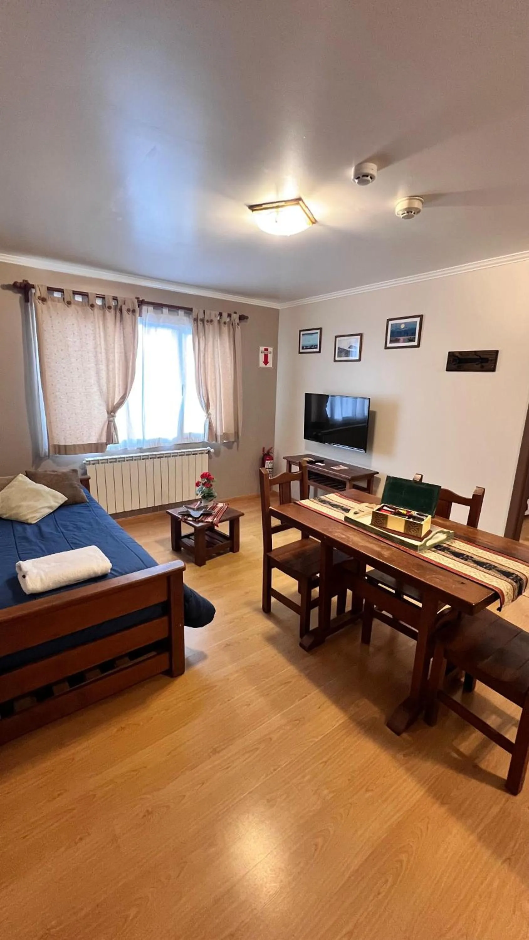 Living room, Bed in La Posta Apart