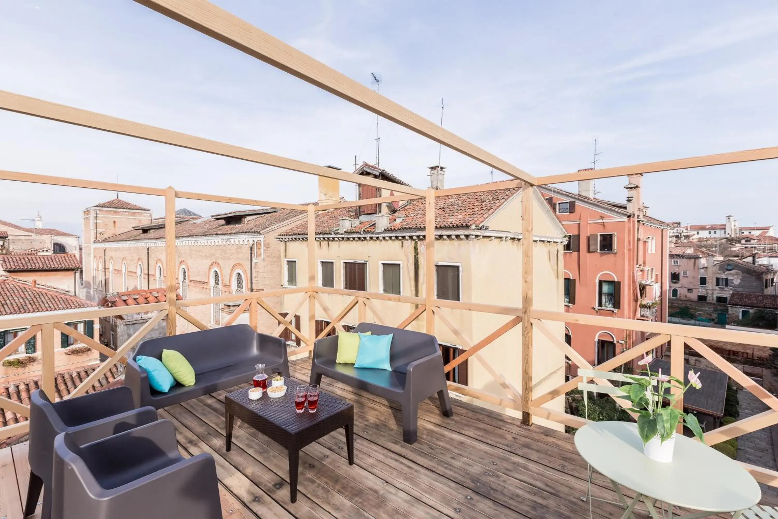 Ca' del Monastero 7 Collection Bright Apartment with Terrace Ca' del Monastero 7 Collection Bright Apartment with Terrace