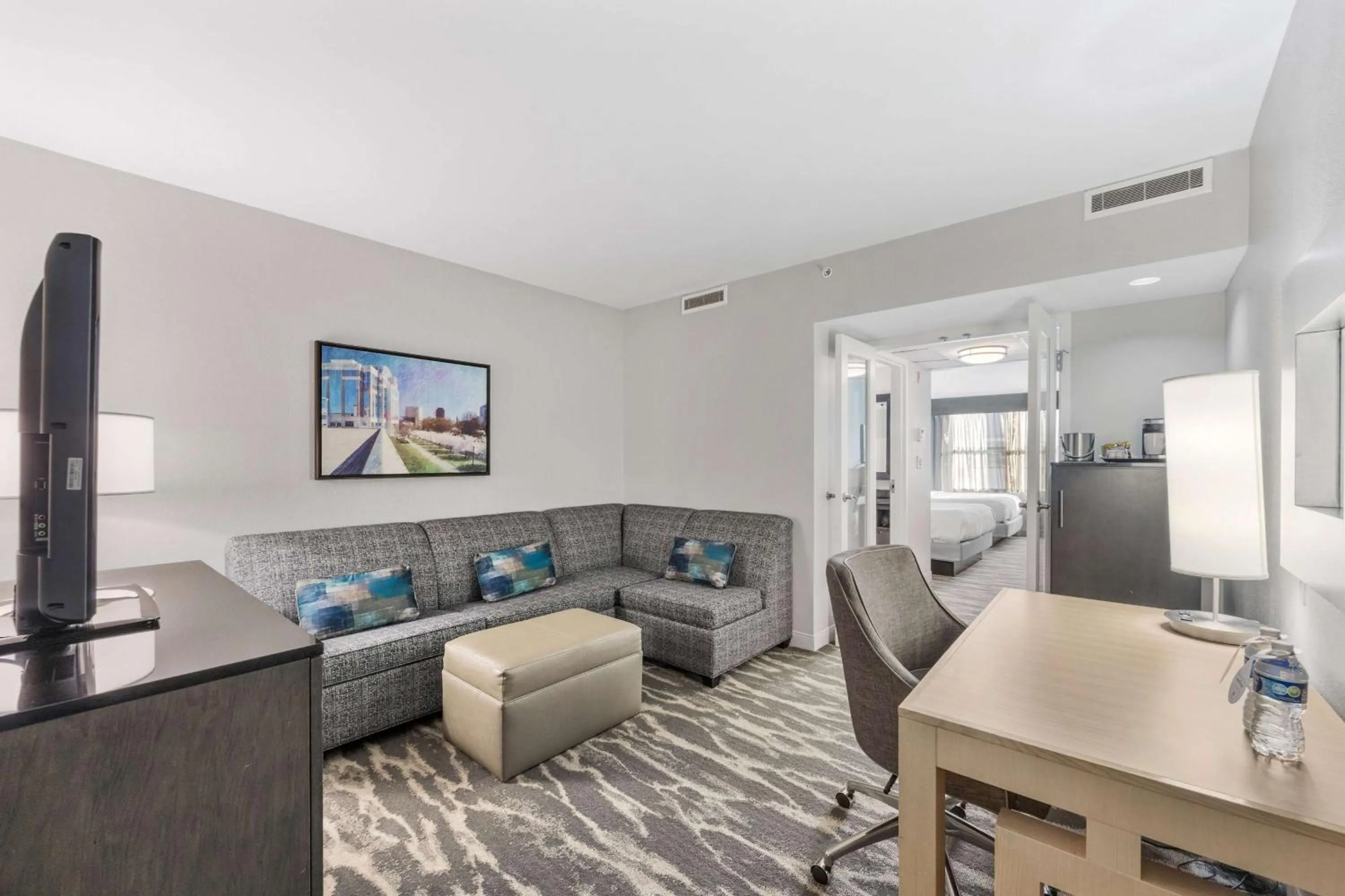 Bedroom in DoubleTree Suites by Hilton Hotel Huntsville South