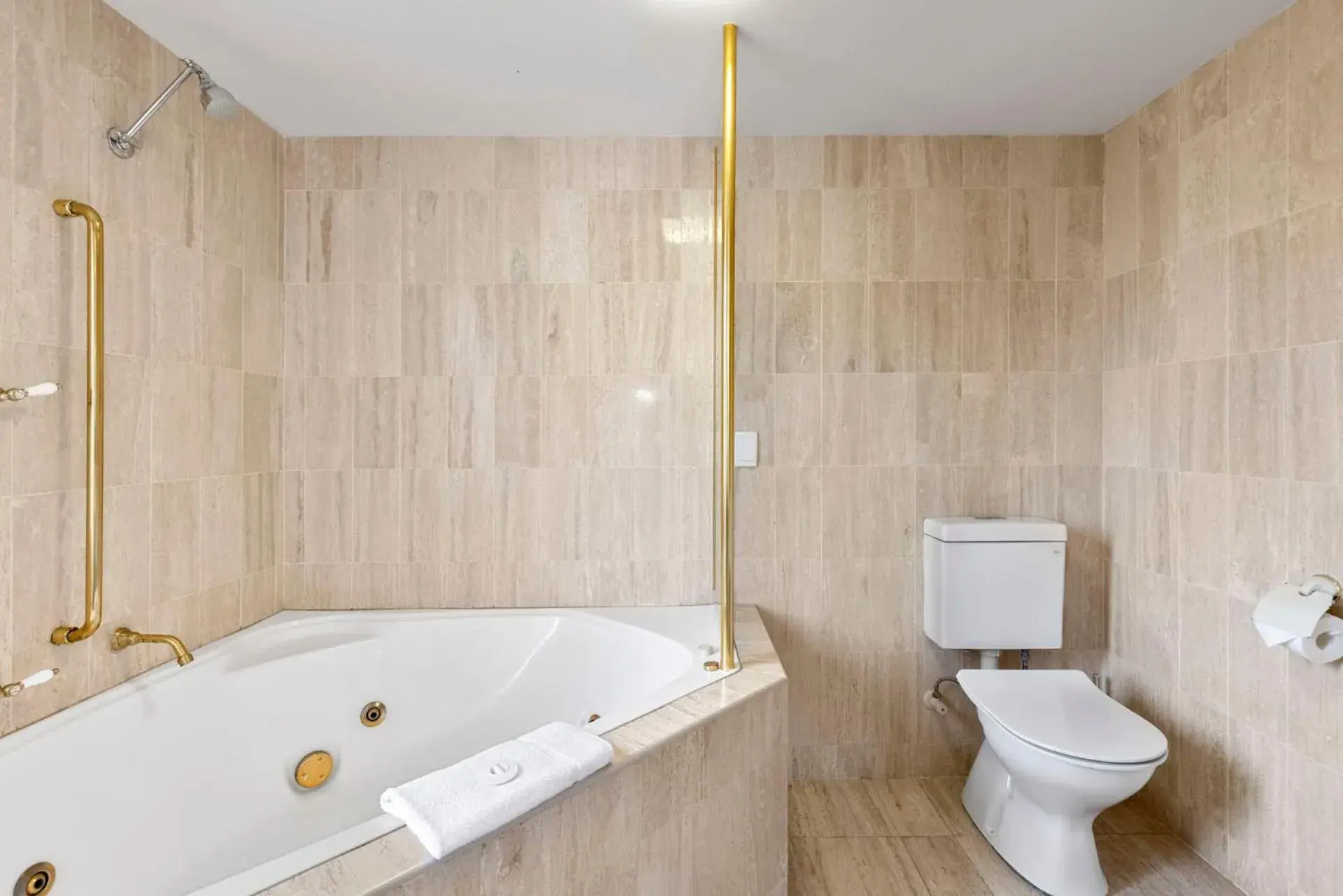 Standard Two Bedroom Penthouse in Pacific Bay Resort Standard Two Bedroom Penthouse in Pacific Bay Resort