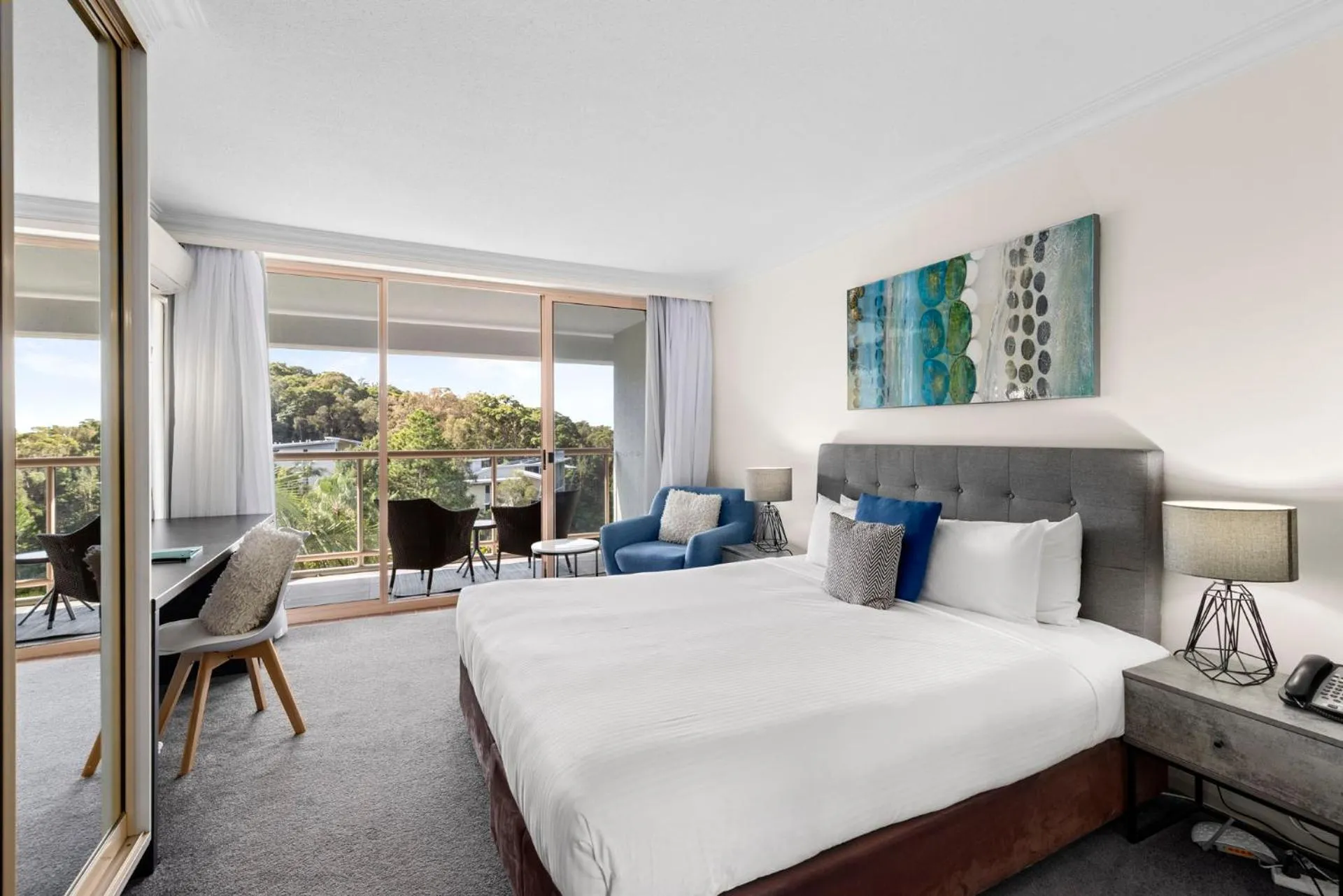 Bedroom, Bed in Pacific Bay Resort