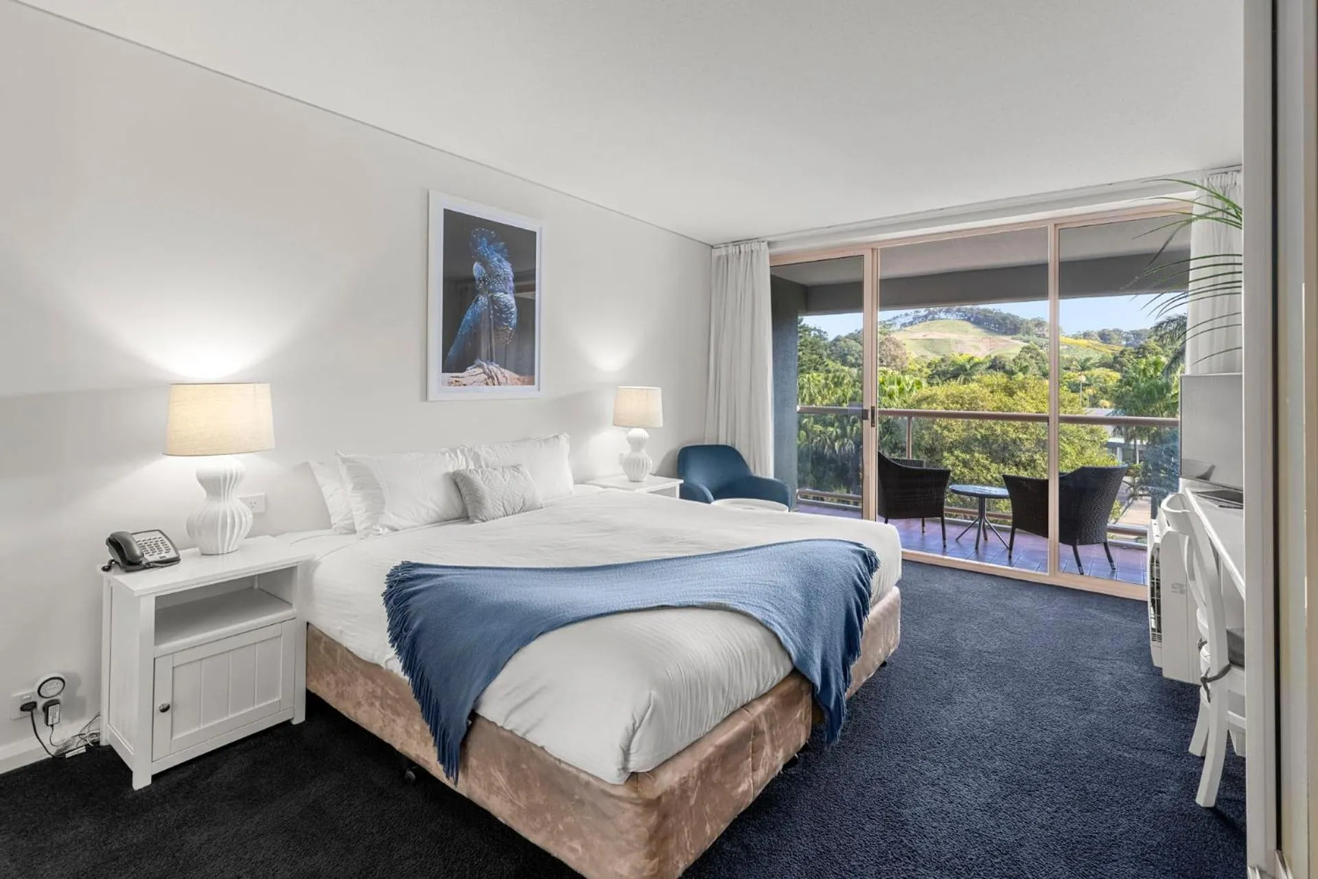 Bedroom, Bed in Pacific Bay Resort