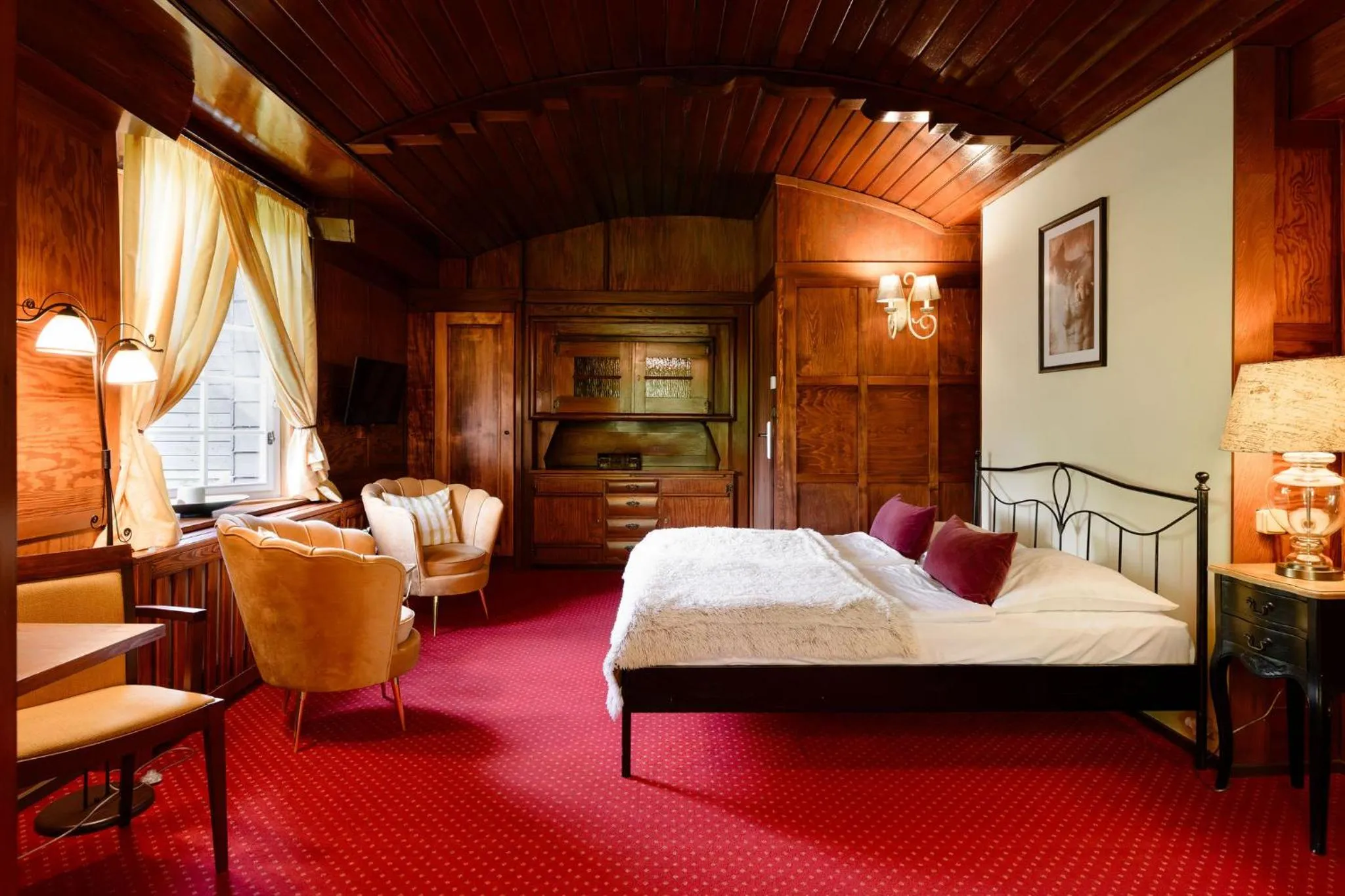 Bed in Hotel & Garden U Holubů