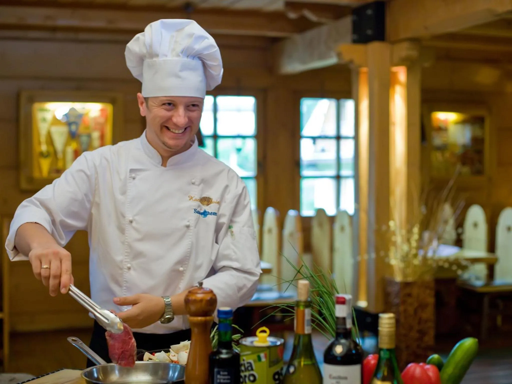 Restaurant/places to eat in Hotel Nosalowy Dwór