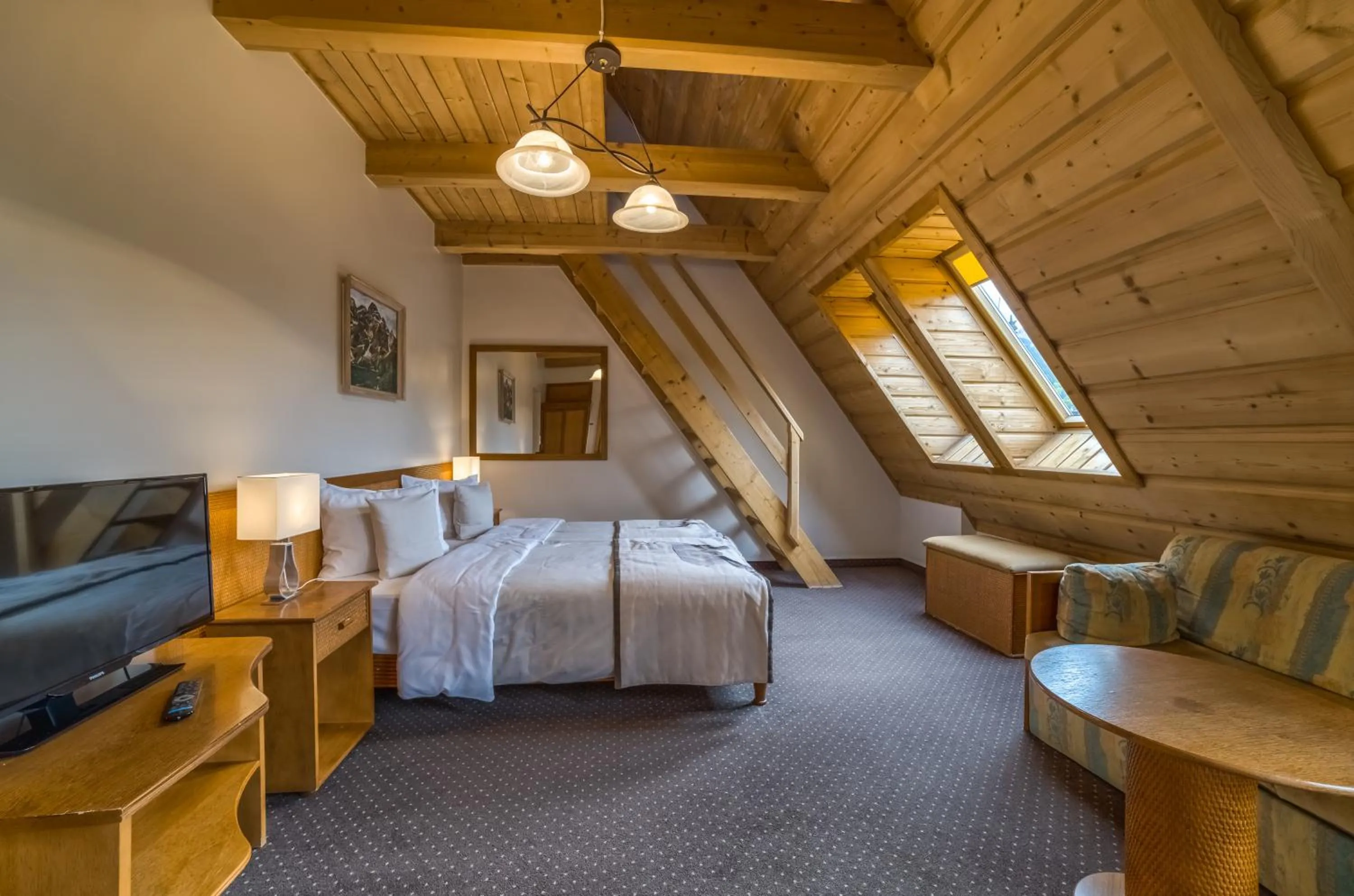 Bedroom, Bed in Hotel Nosalowy Dwór