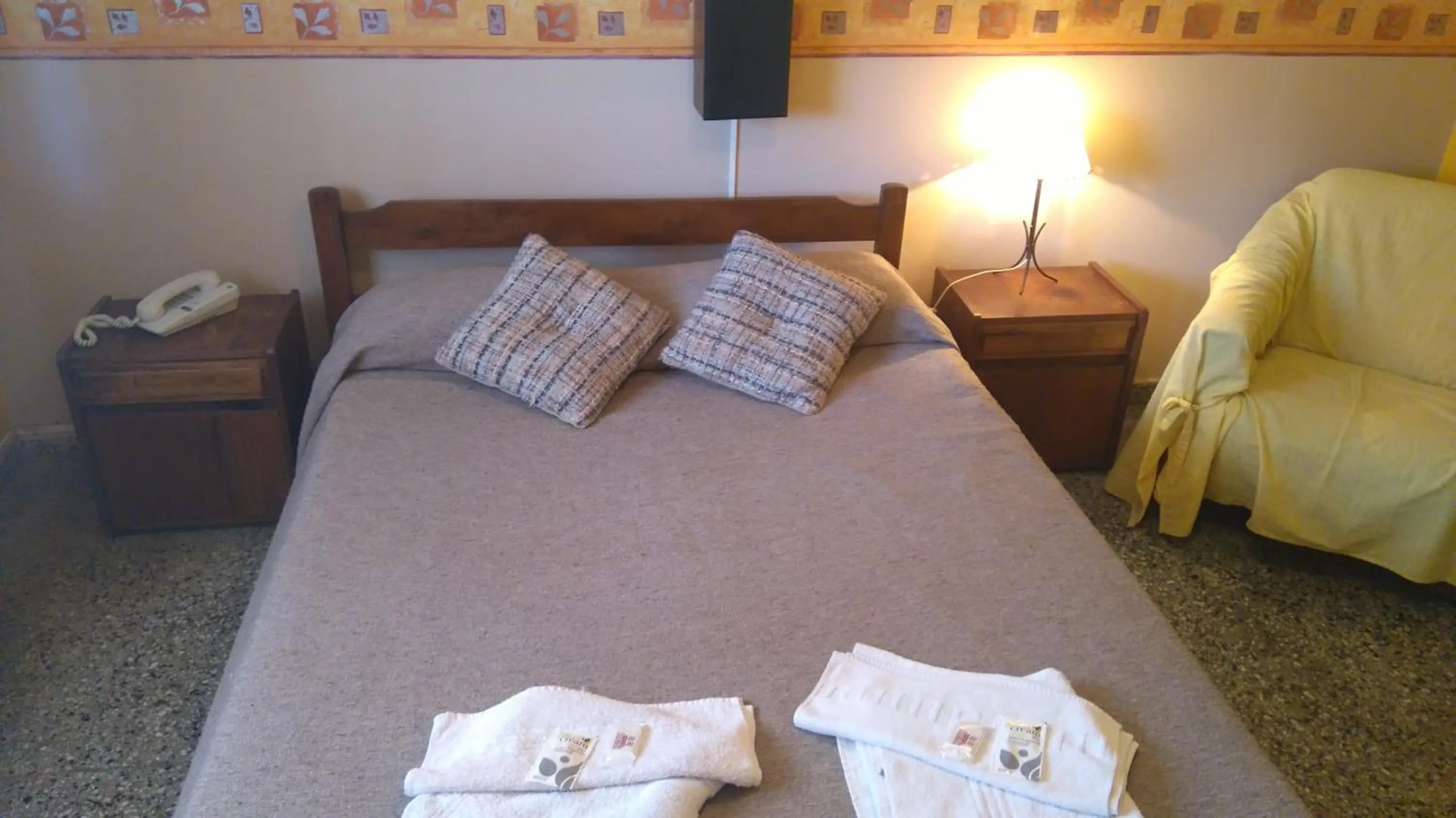 Bed in Hotel Resi San Bernardo