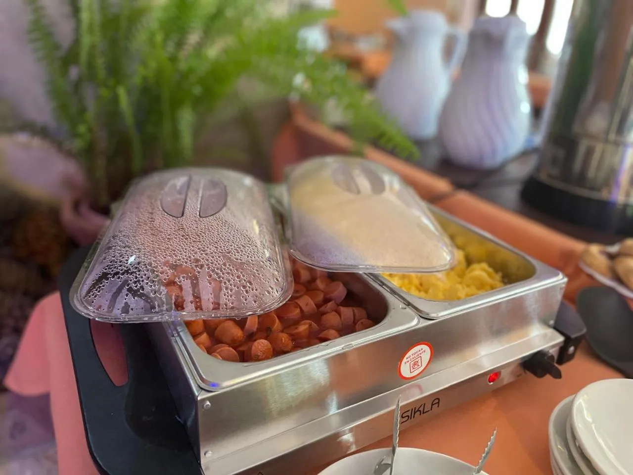 Breakfast in Hotel Resi San Bernardo