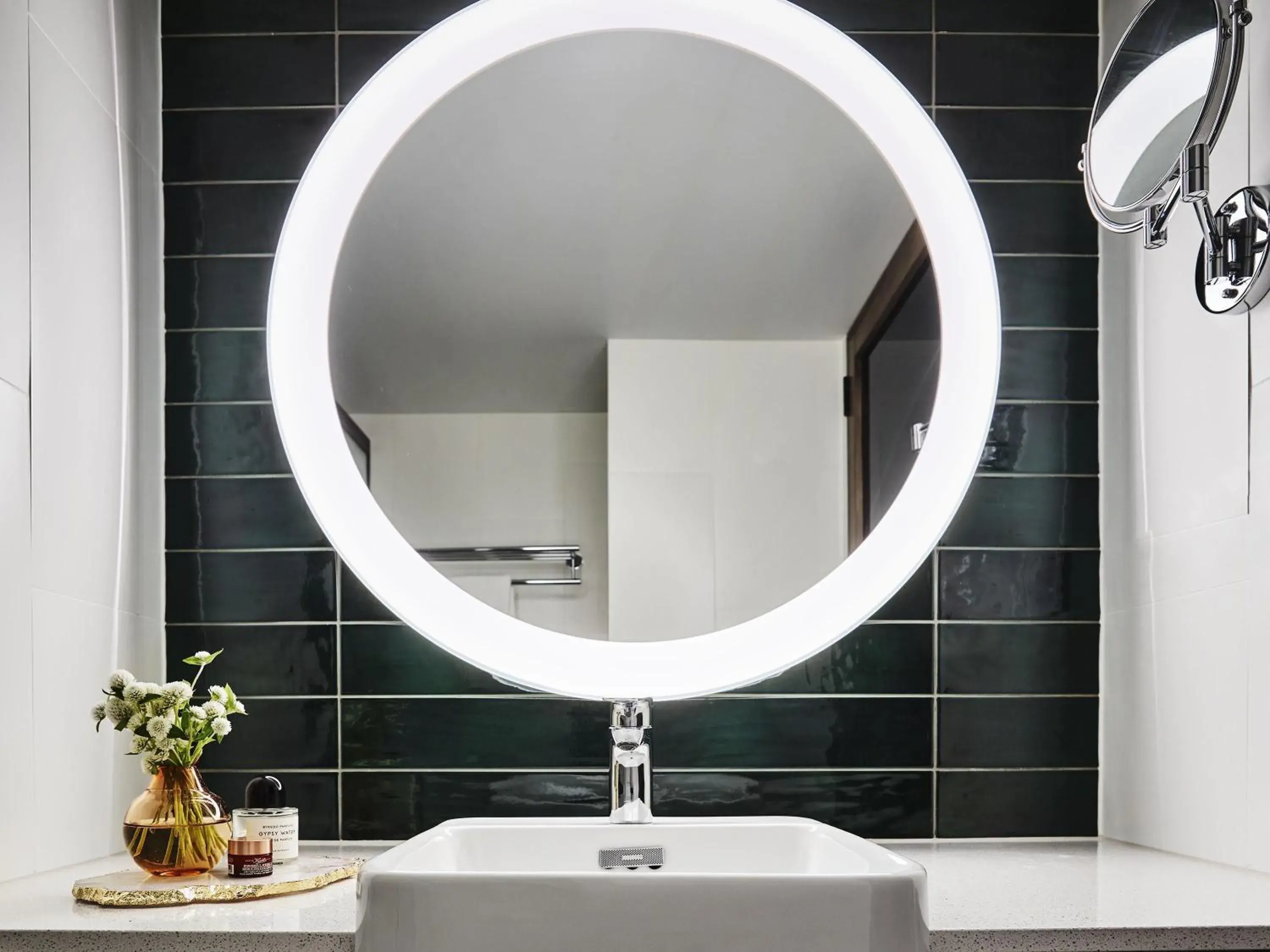 Bedroom in Novotel Sydney Darling Square Bedroom in Novotel Sydney Darling Square