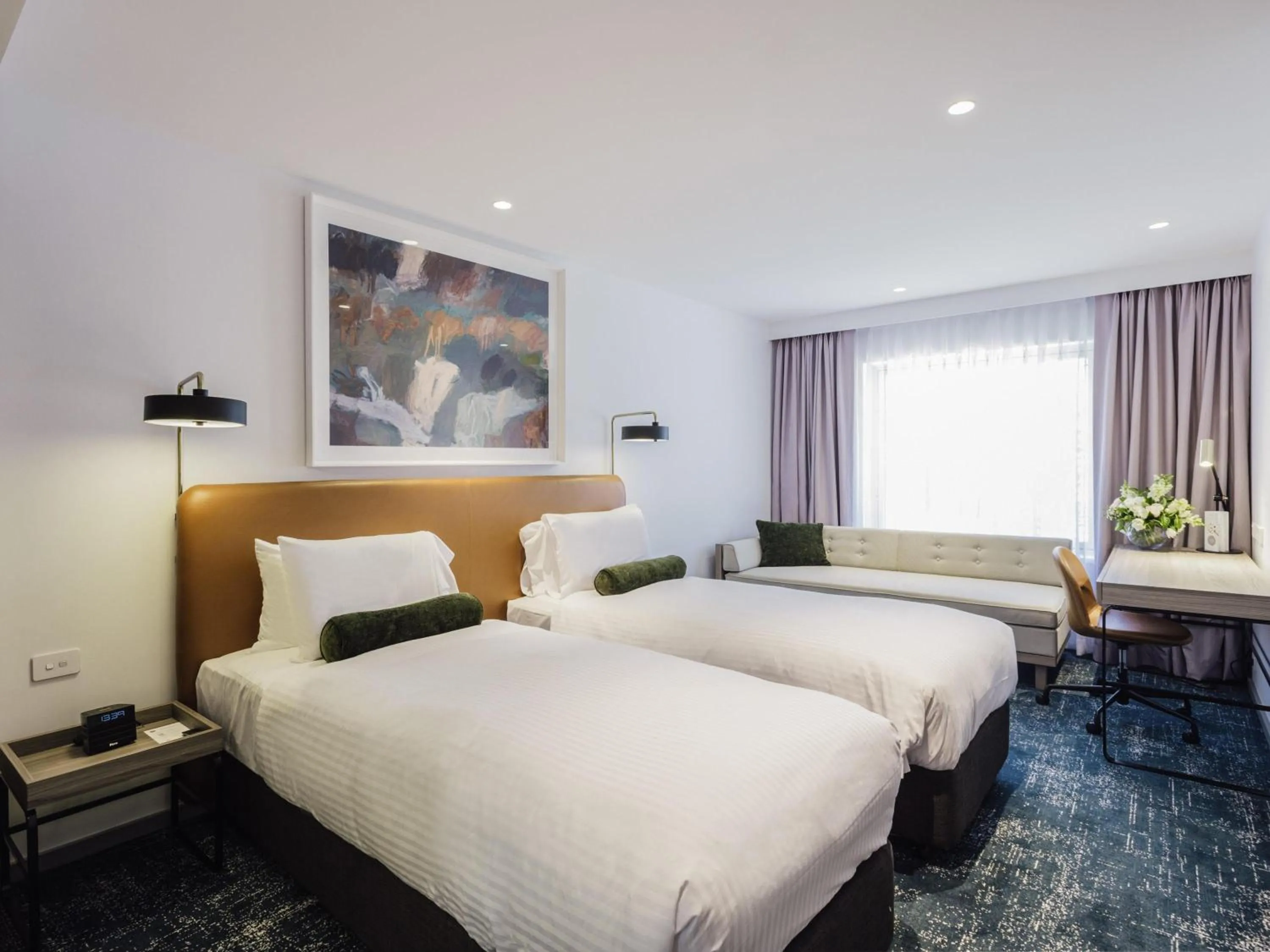 Bedroom, Bed in Novotel Sydney Darling Square