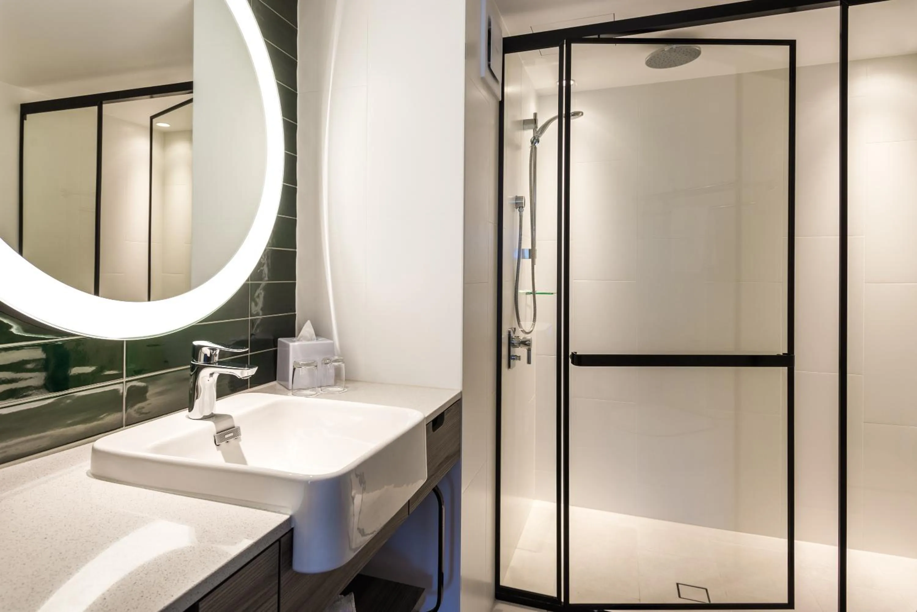 Bathroom in Novotel Sydney Darling Square