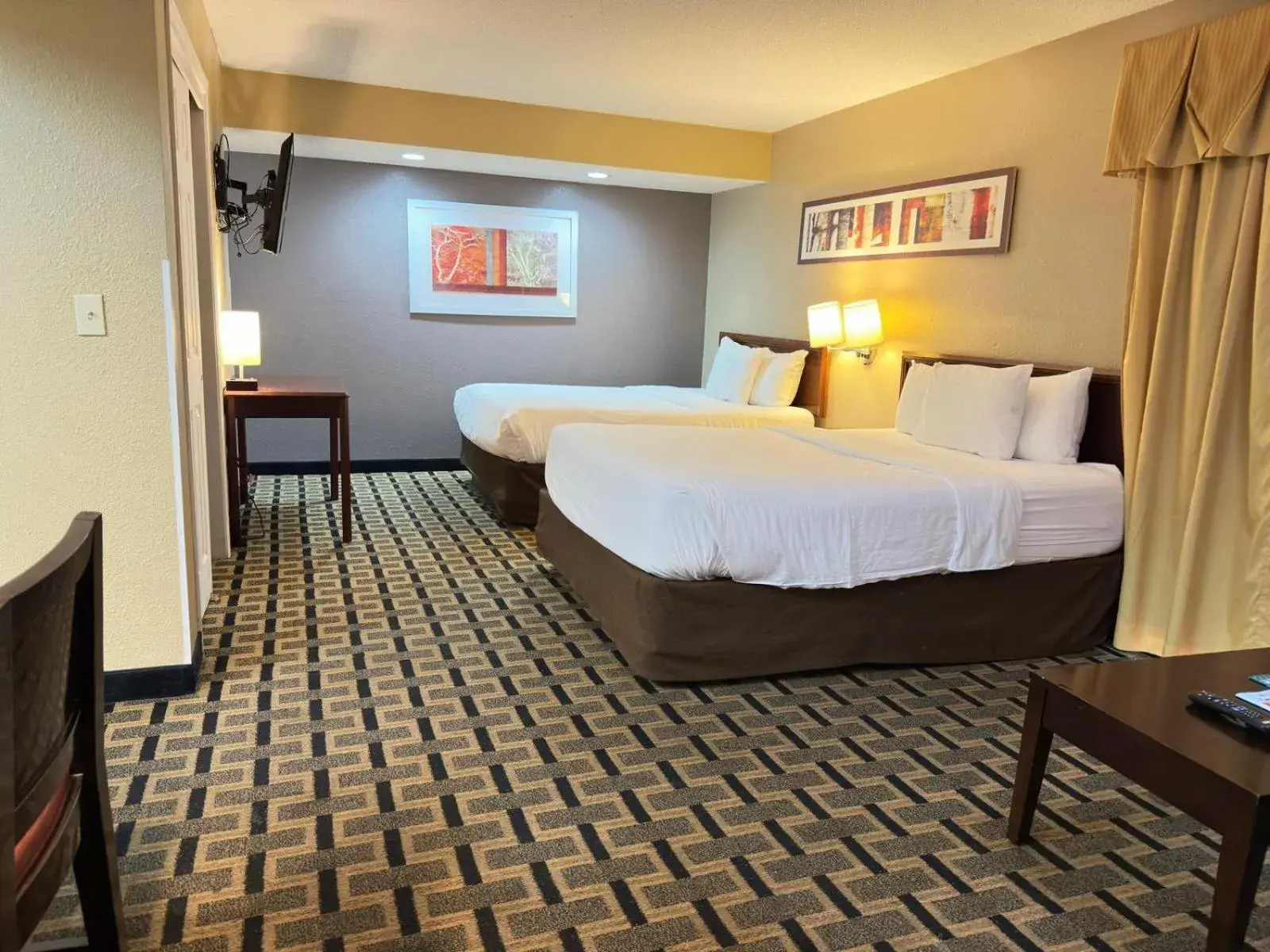 Bed in Hawthorn Extended Stay by Wyndham Wichita Bed in Hawthorn Extended Stay by Wyndham Wichita