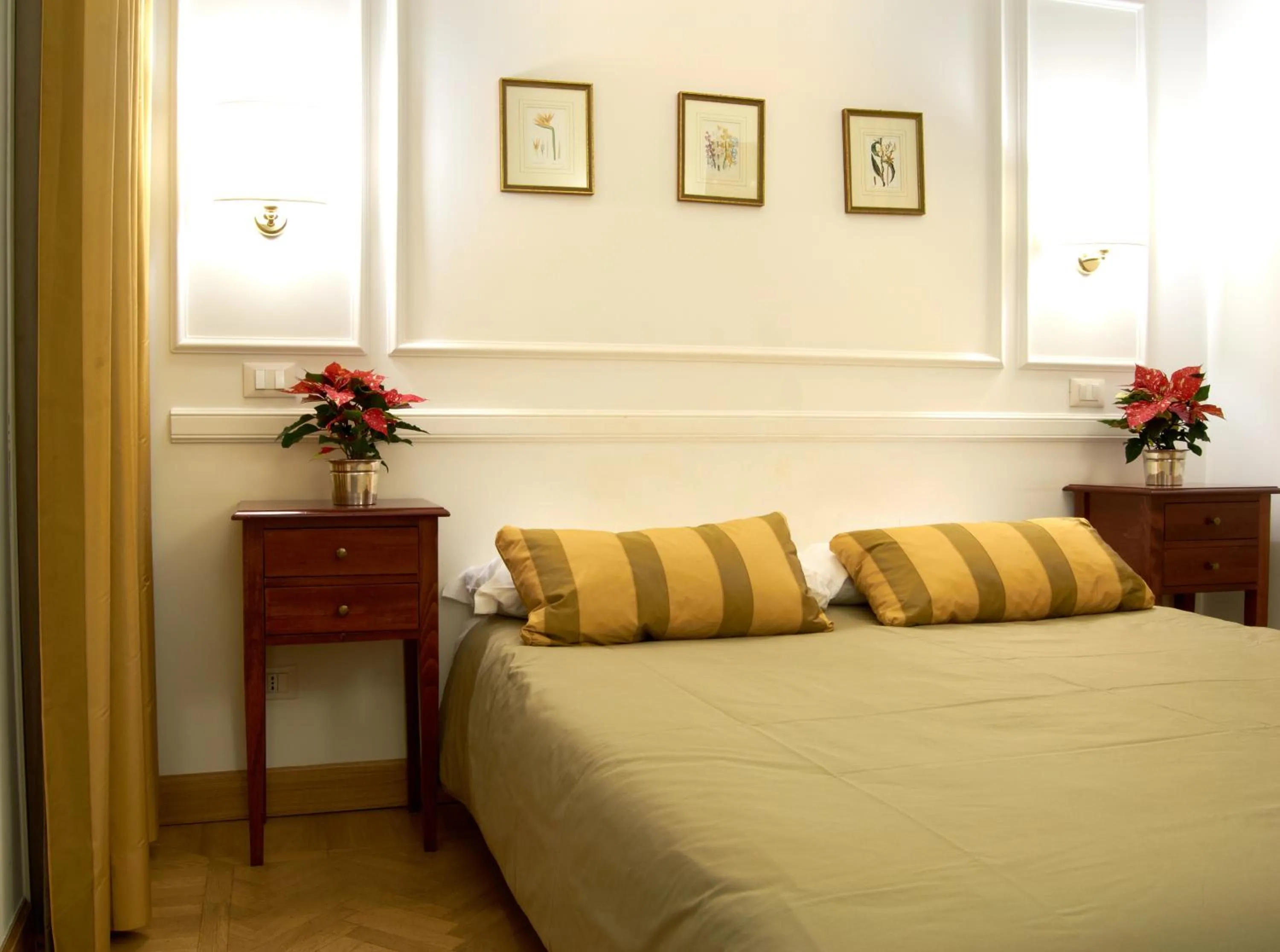 Decorative detail, Bed in Domus Mazzini