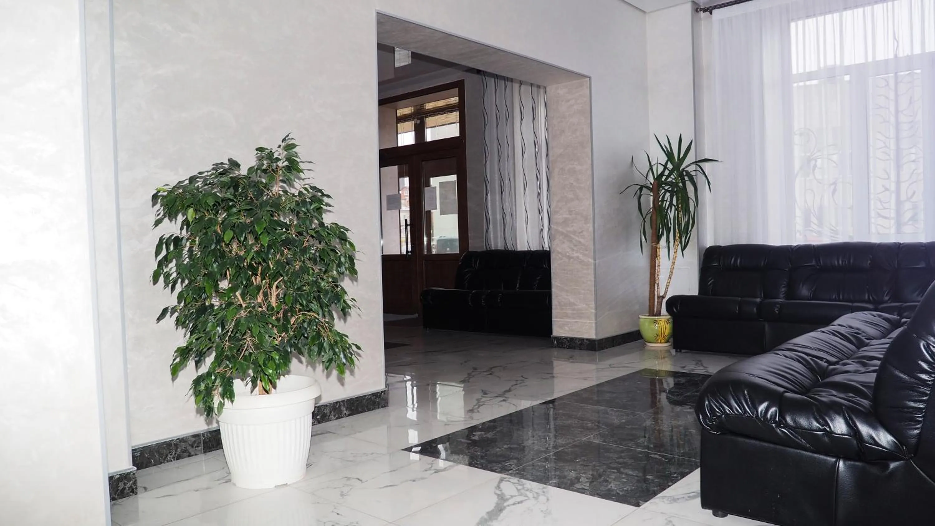 Hotel "Nizhyn"