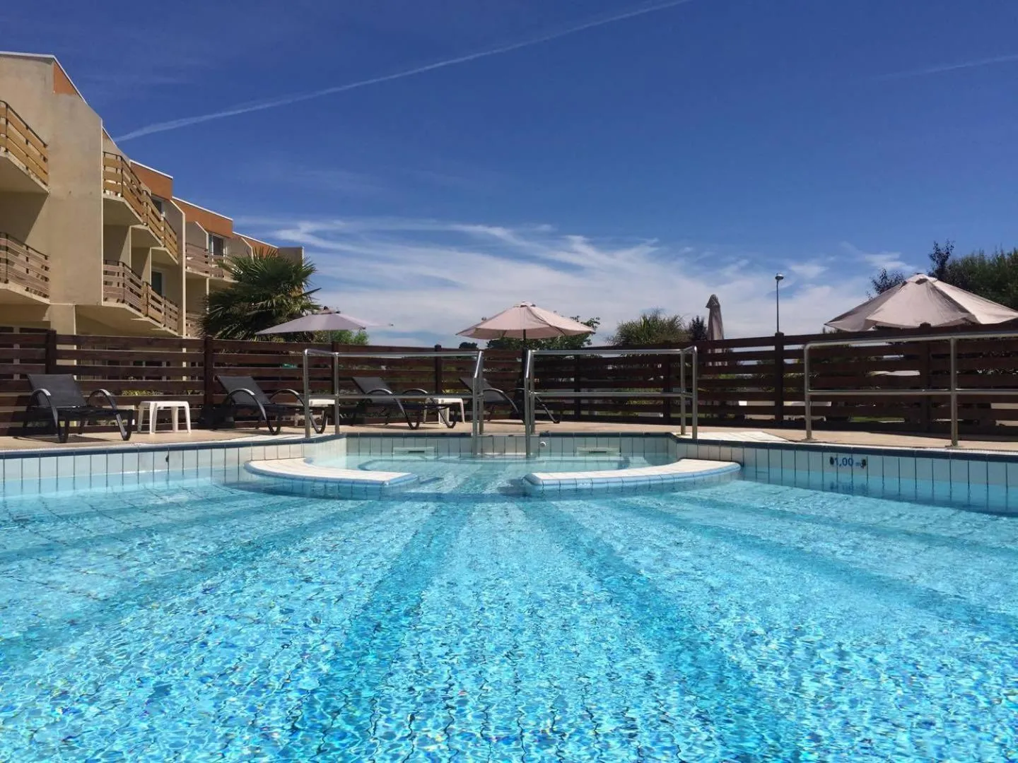 Property building in Hôtel de la Pointe de Mousterlin