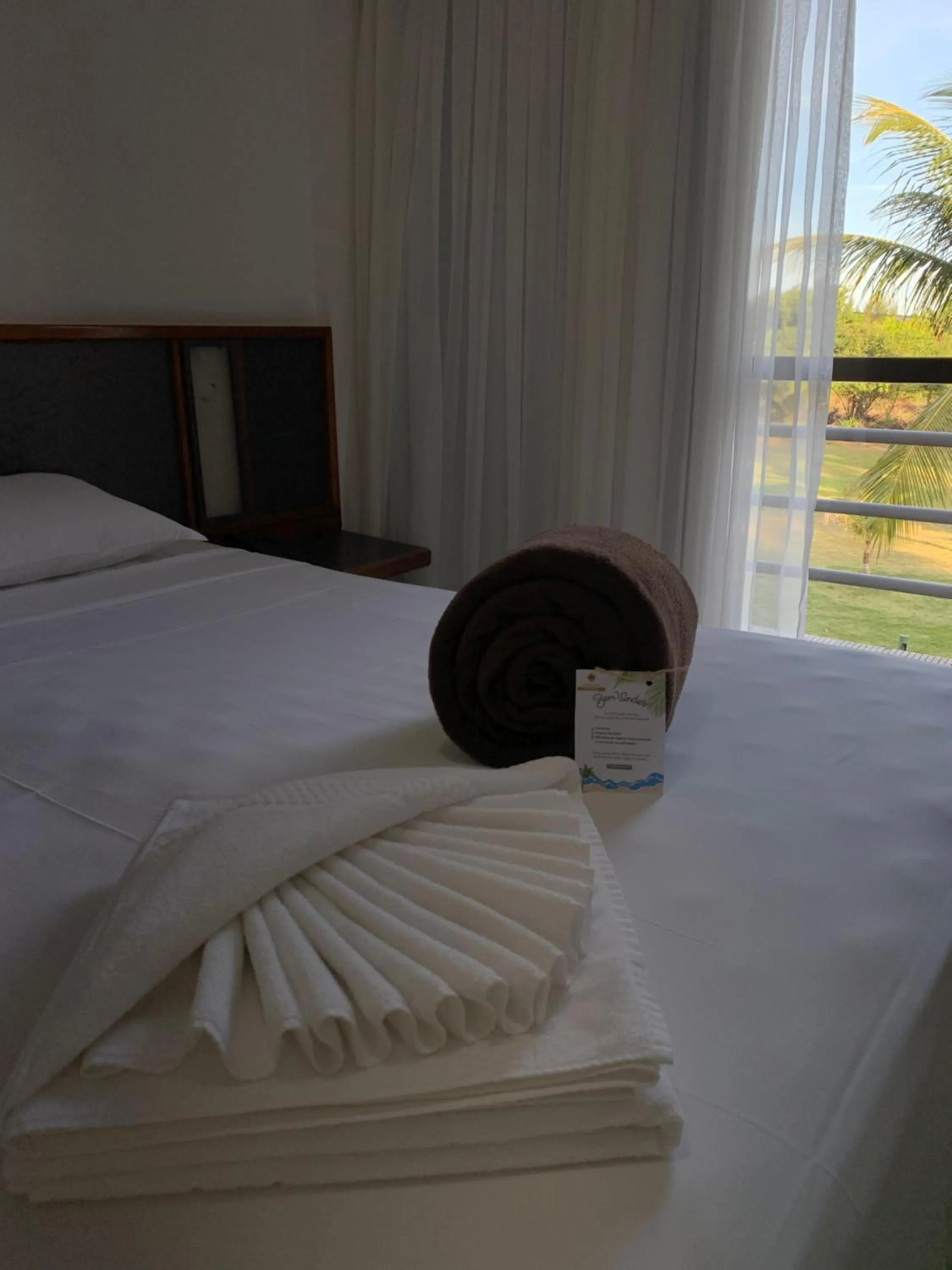 Bed in Coqueiral Praia Hotel